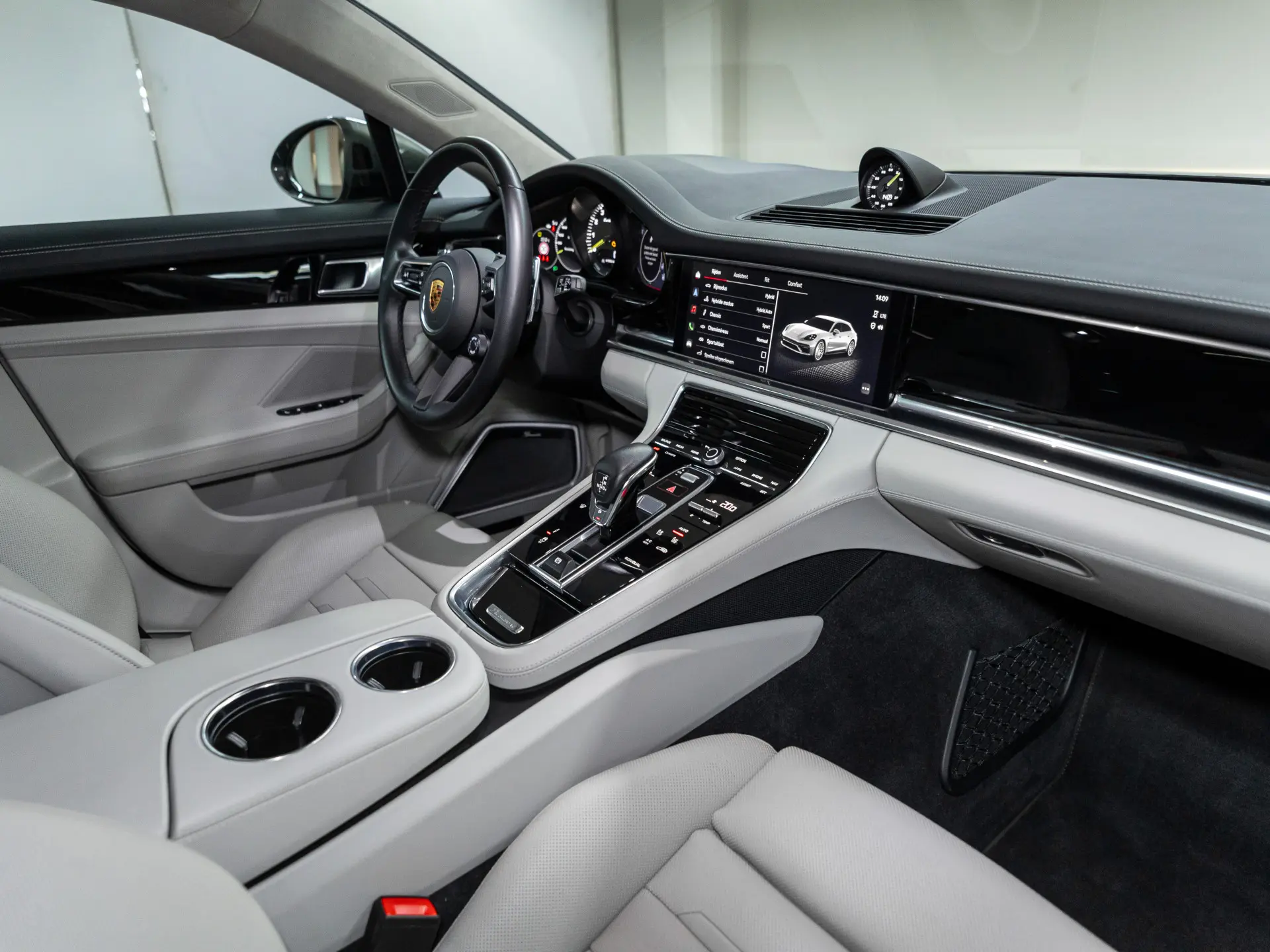 Panamera Turbo S E-Hybrid Sport Turismo