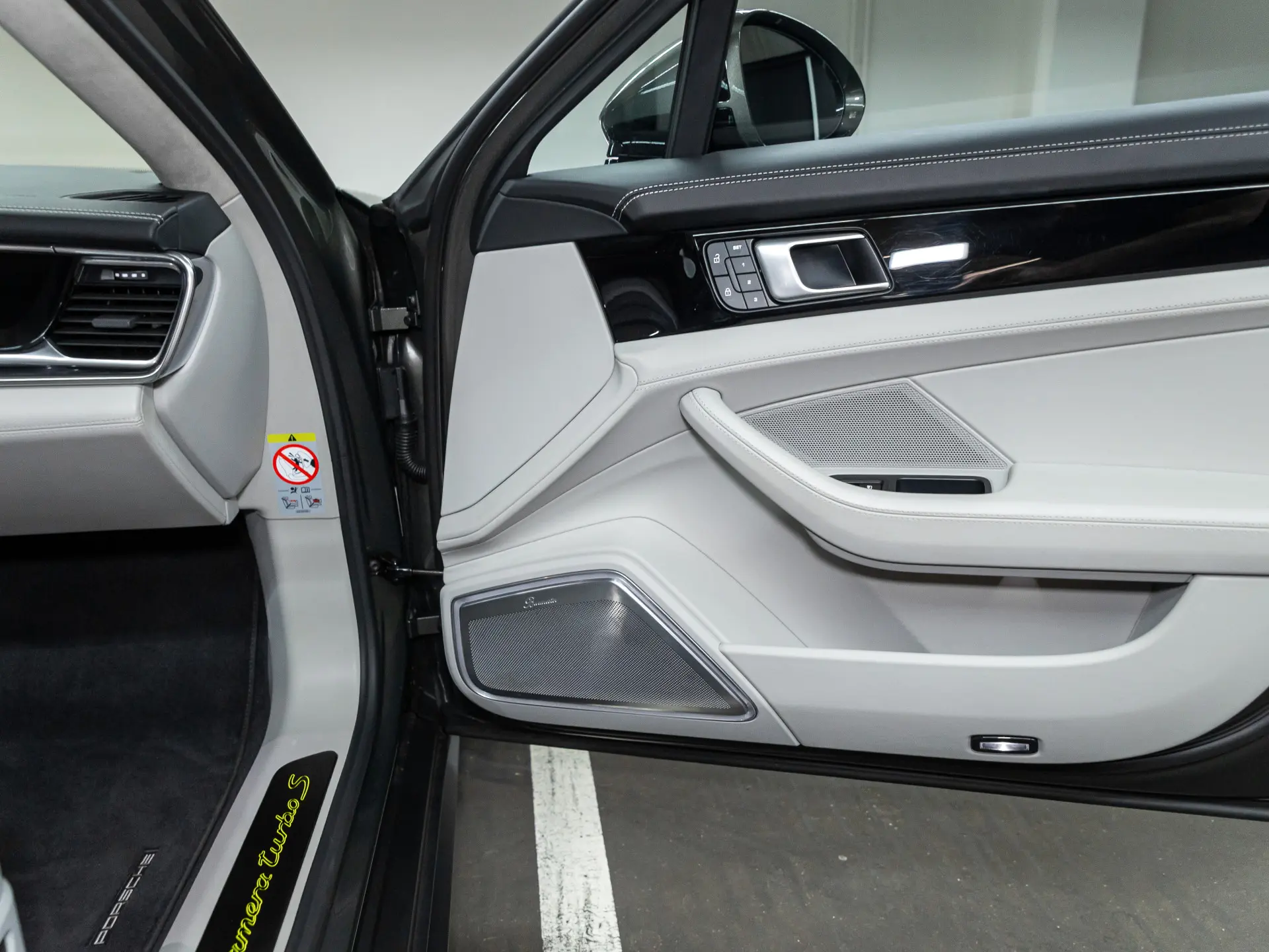 Panamera Turbo S E-Hybrid Sport Turismo