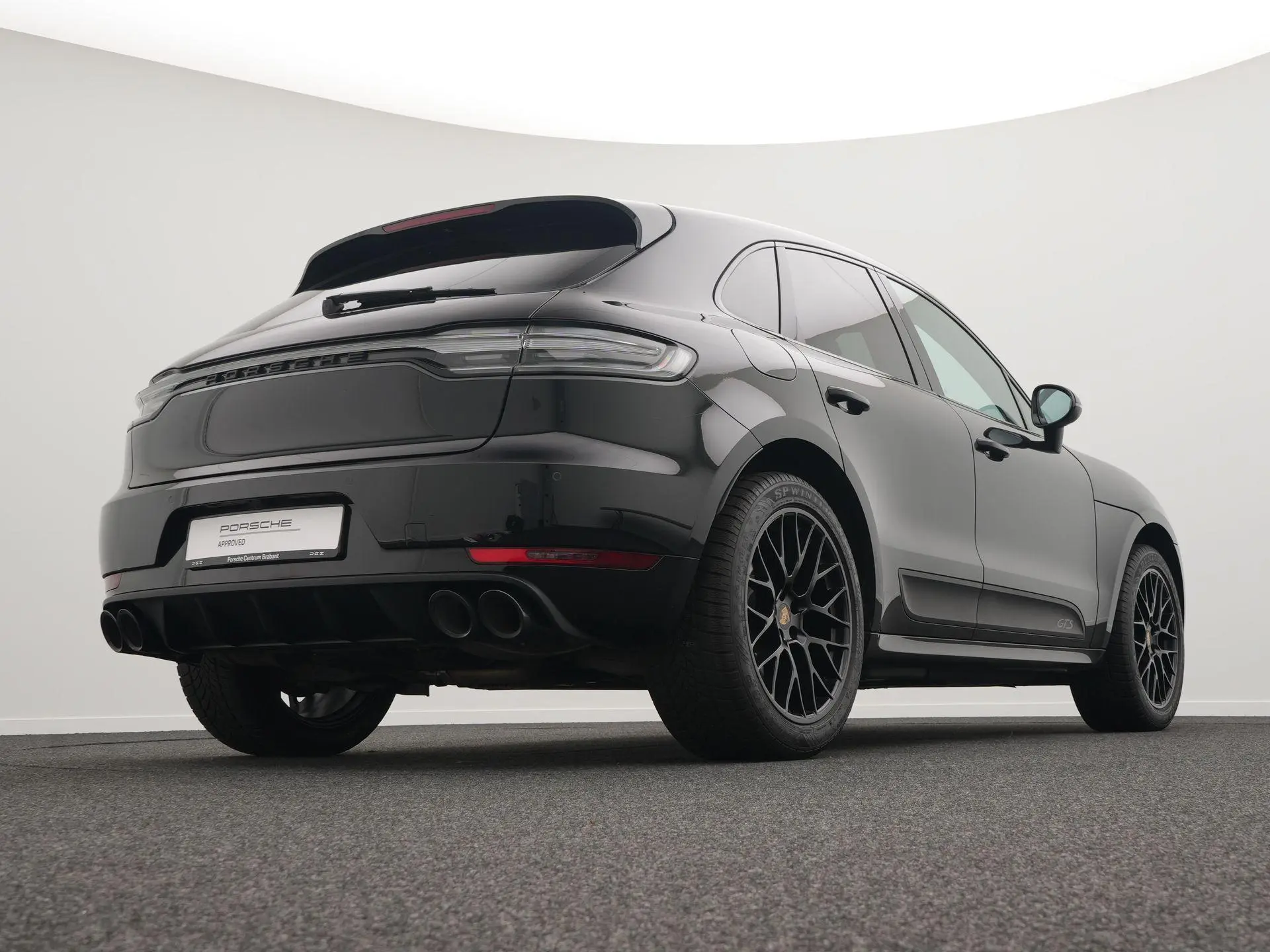 Macan GTS