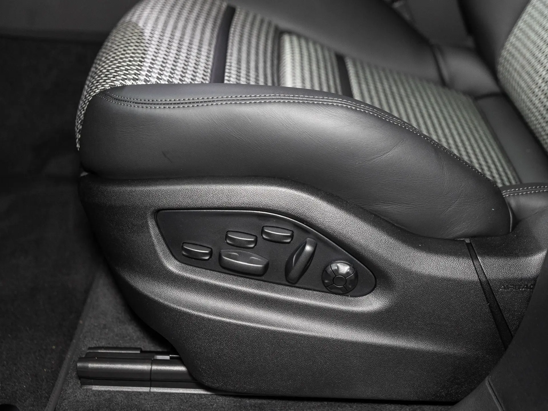 Cayenne S E-Hybrid Black Edition Coupé