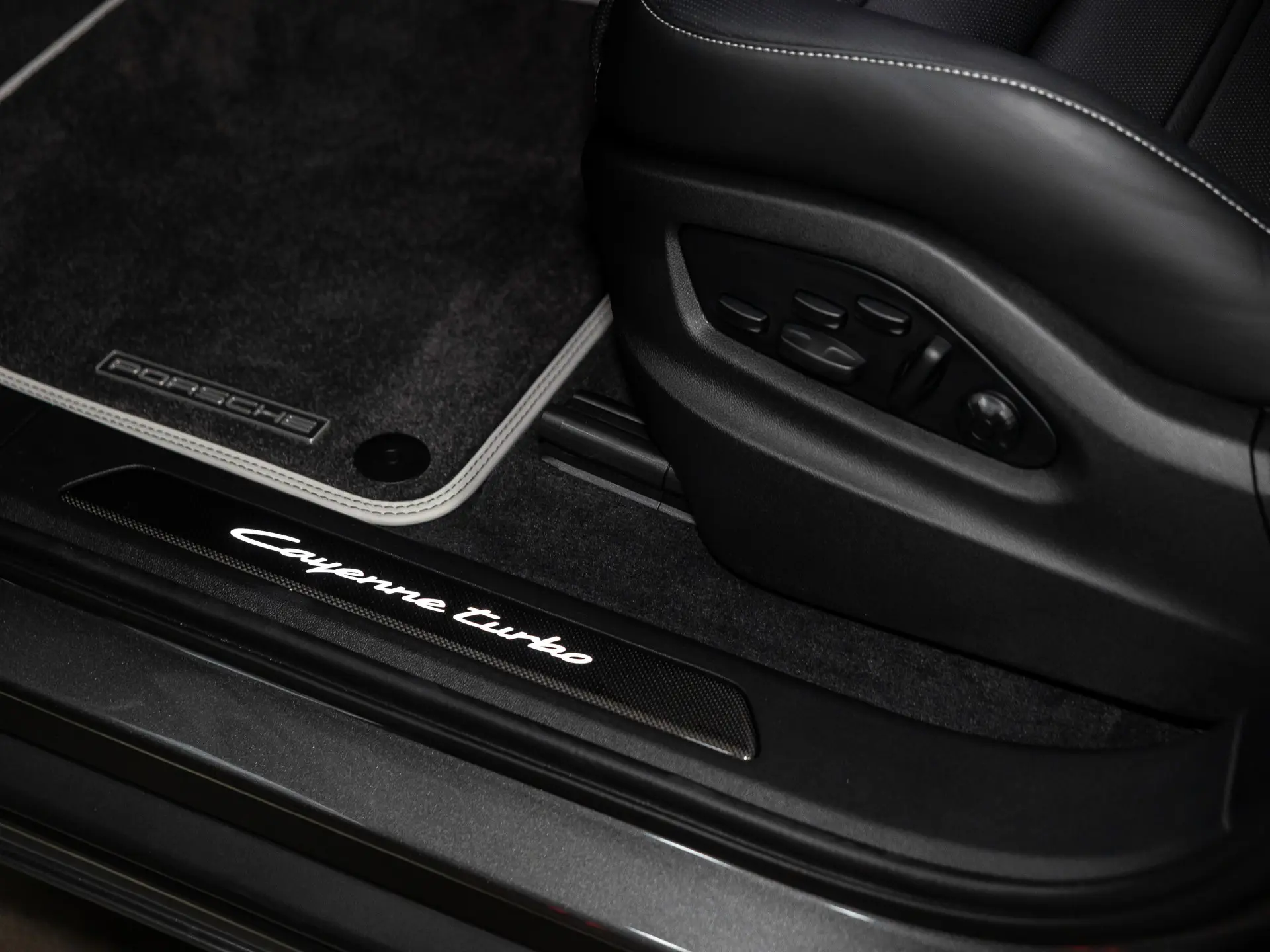 Cayenne Turbo E-Hybrid