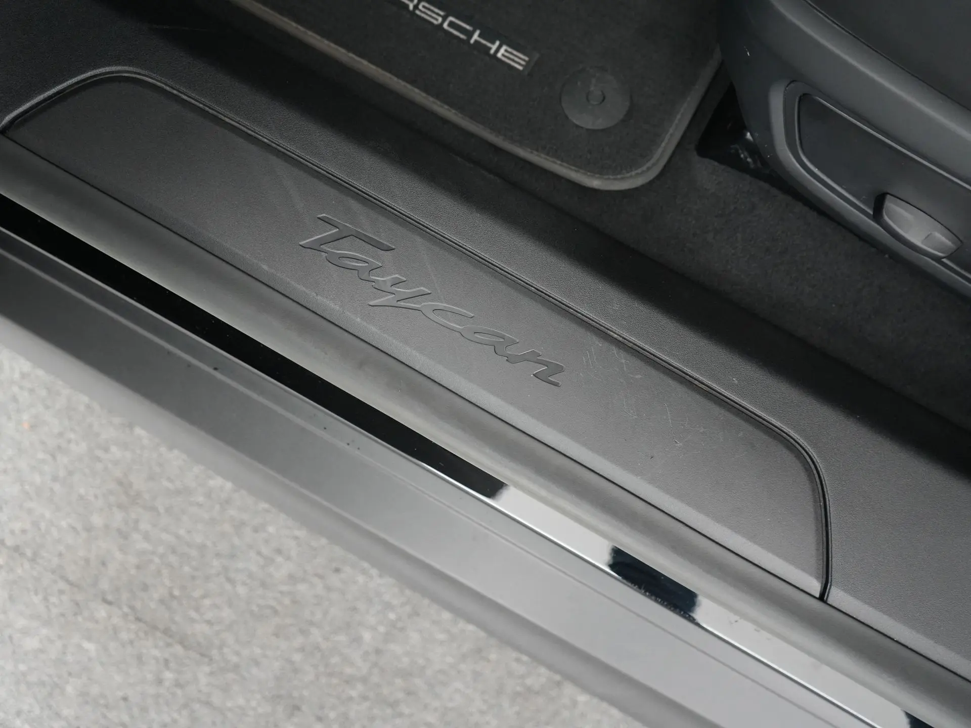 Taycan Sport Turismo