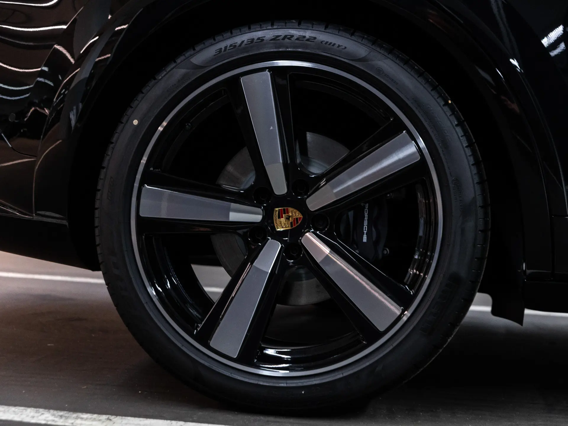 Cayenne E-Hybrid Black Edition Coupé