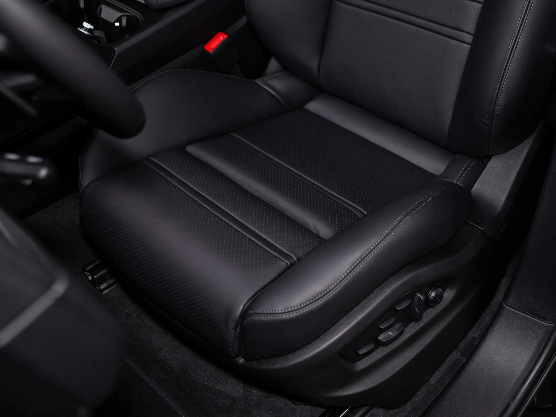 Cayenne E-Hybrid Black Edition Coupé