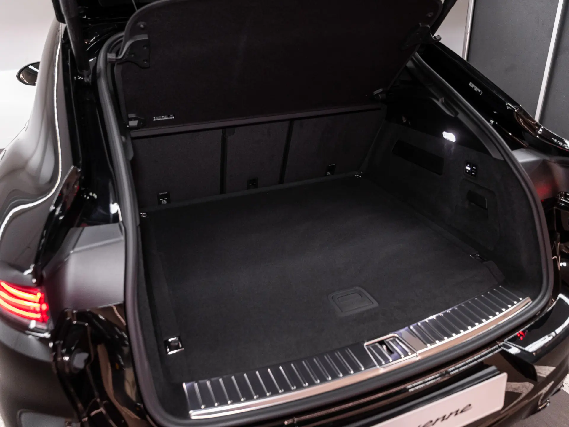 Cayenne E-Hybrid Black Edition Coupé