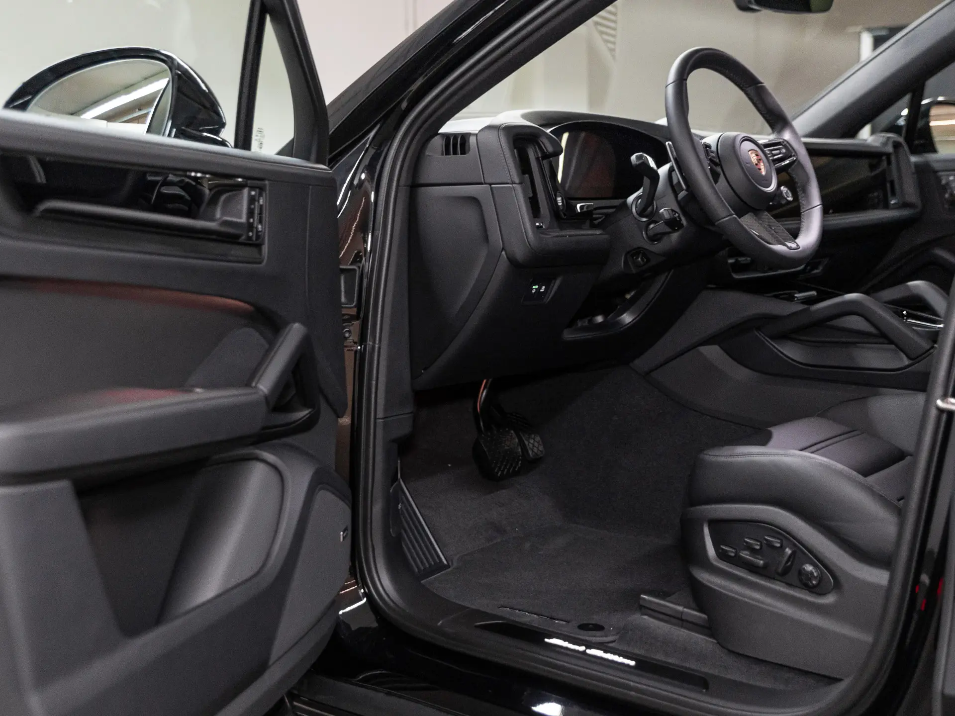 Cayenne E-Hybrid Black Edition Coupé