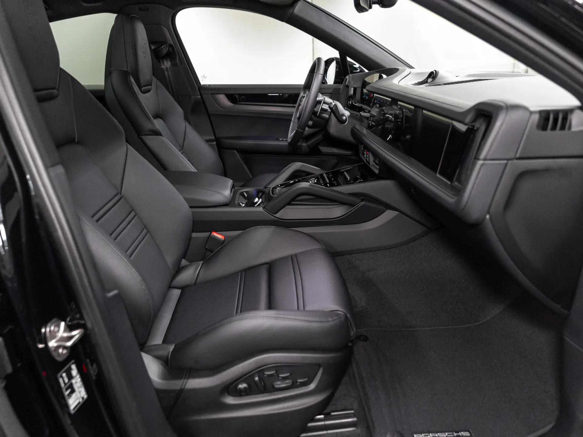 Cayenne E-Hybrid Black Edition Coupé