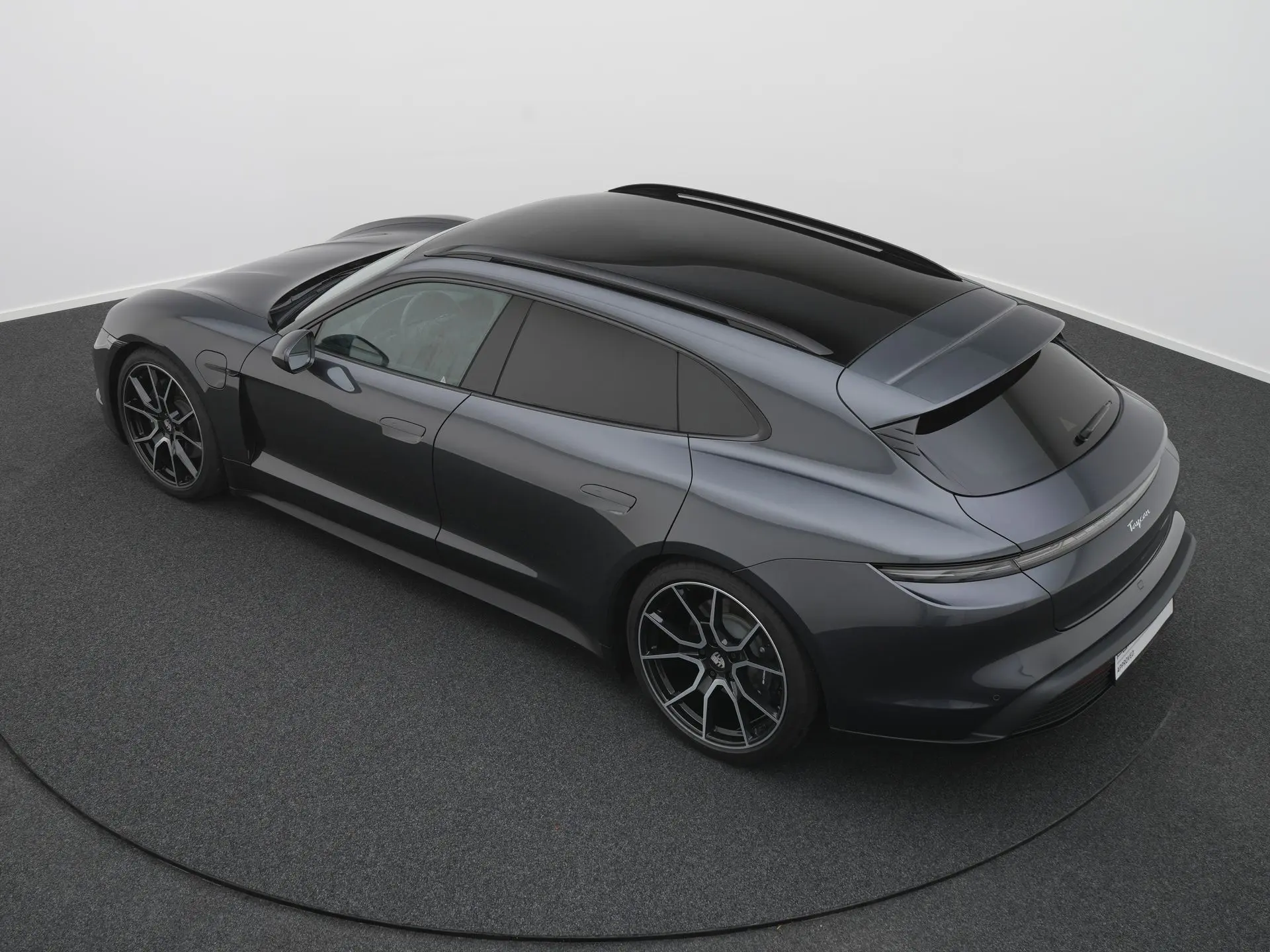 Taycan Sport Tursimo Performance
