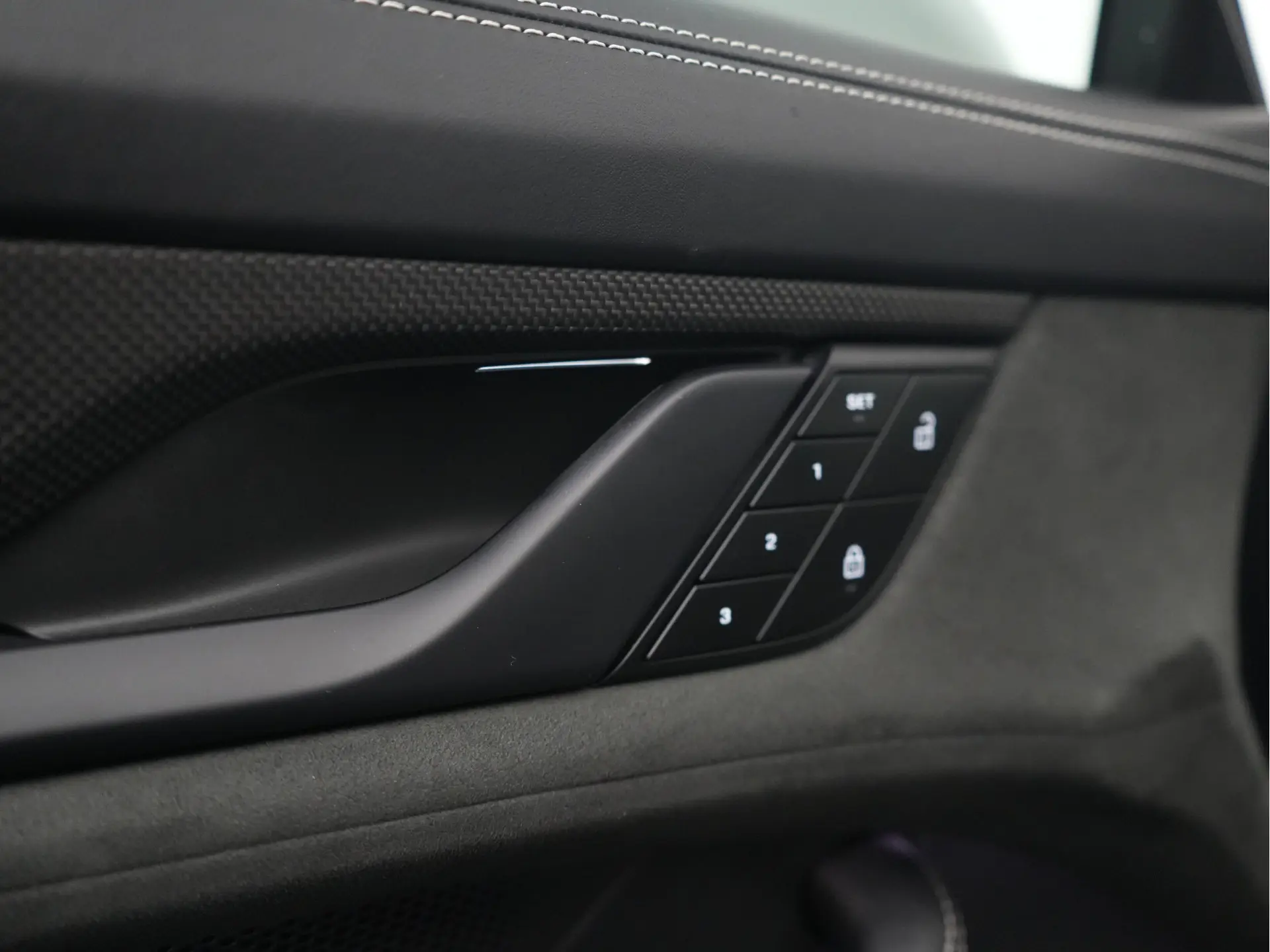 Taycan GTS Sport Turismo