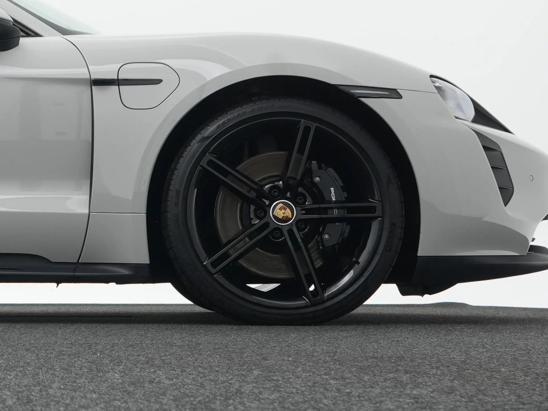 Taycan GTS Sport Turismo