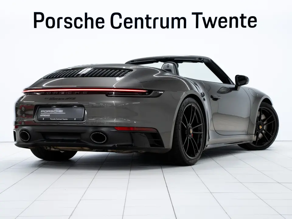 Porsche 911 Carrera GTS Cabriolet