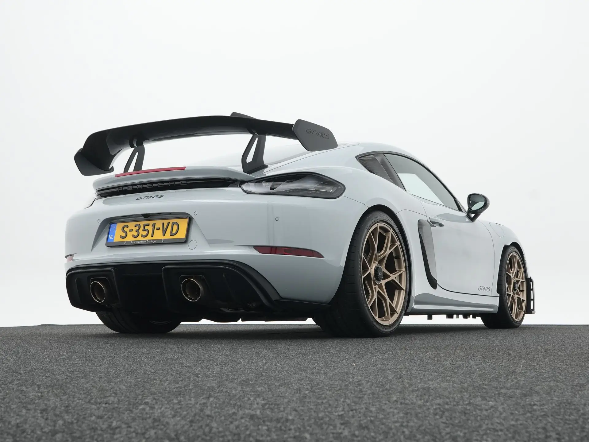 718 Cayman GT4 RS