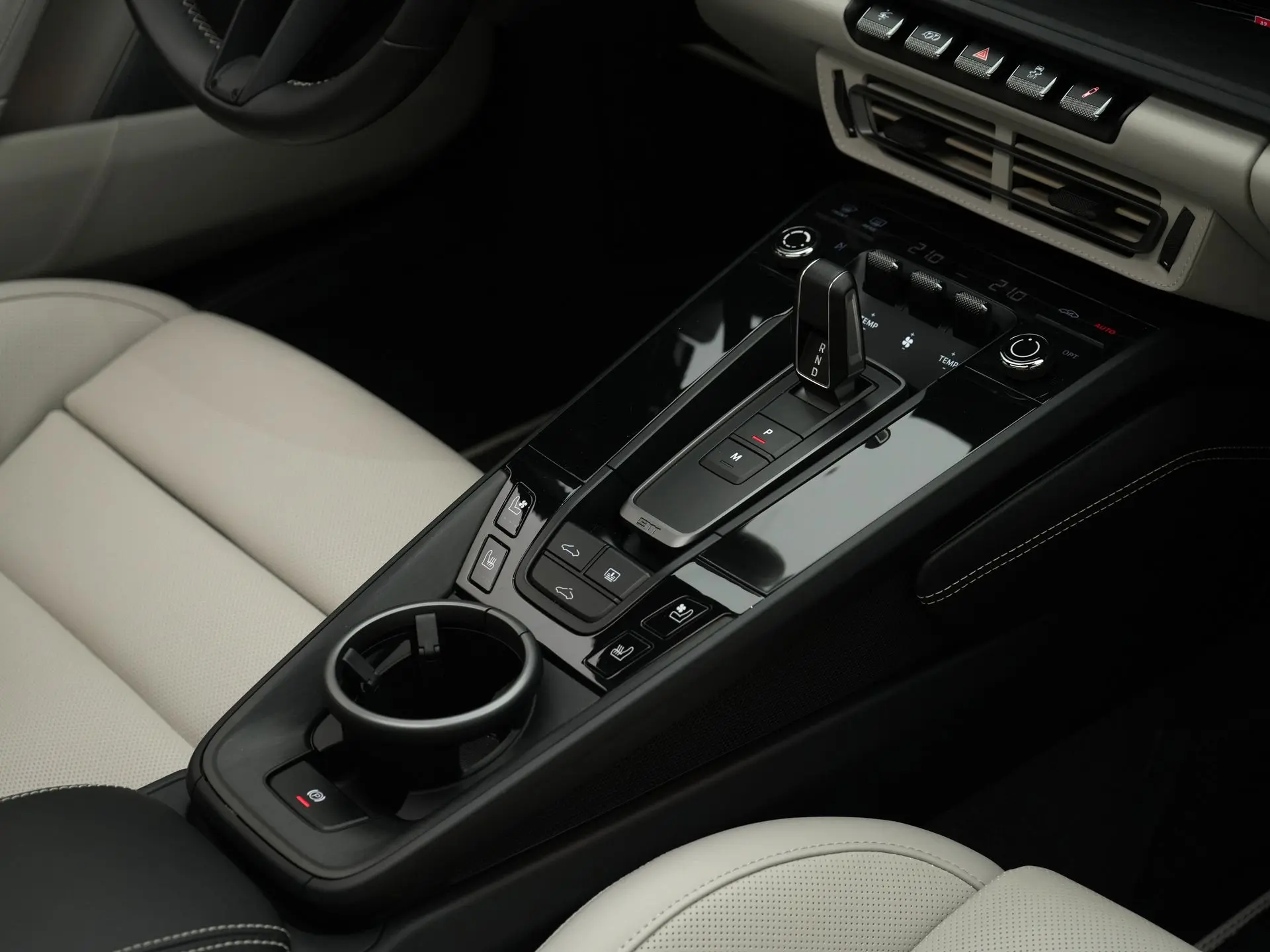 911 Carrera 4 GTS MJ2024