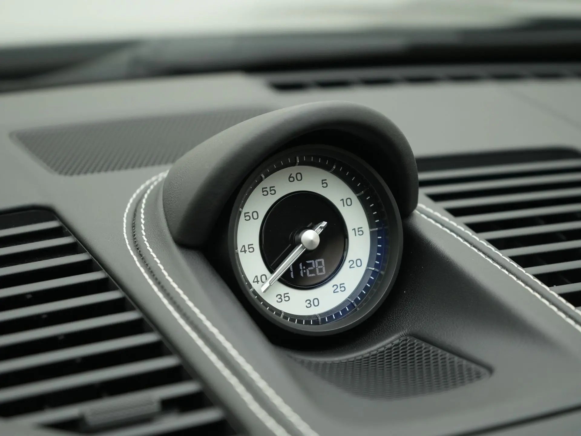 911 Carrera 4 GTS MJ2024