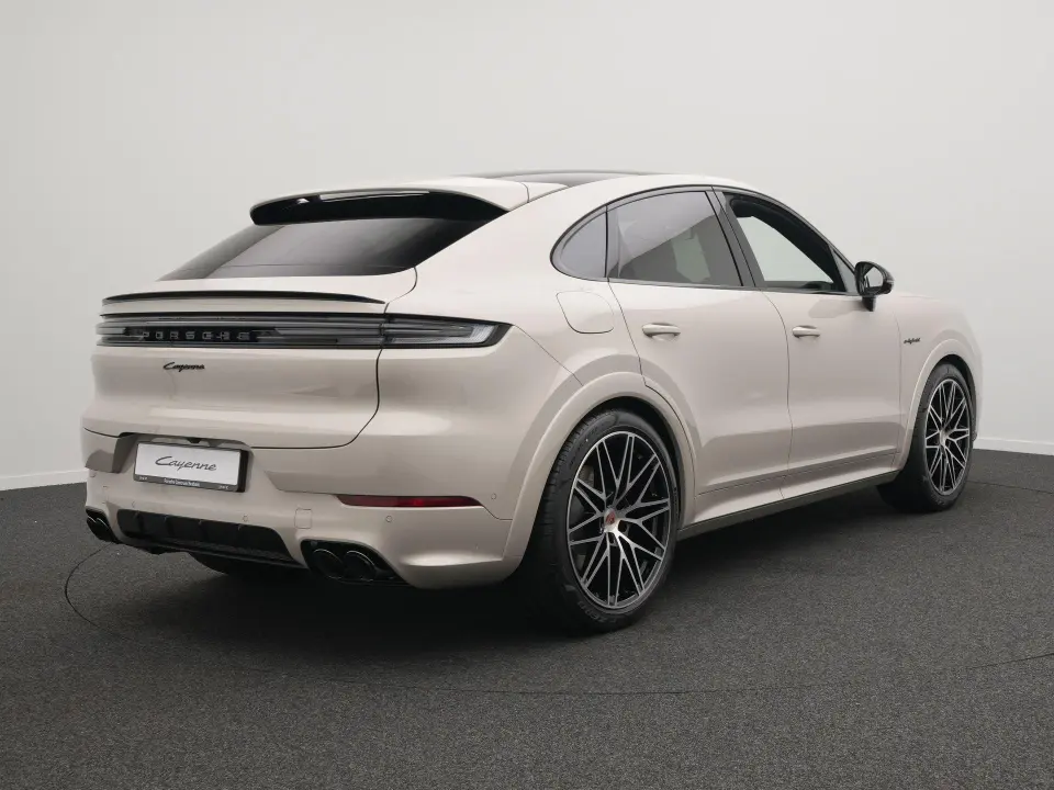 Cayenne Coupé E-Hybrid Black Edition