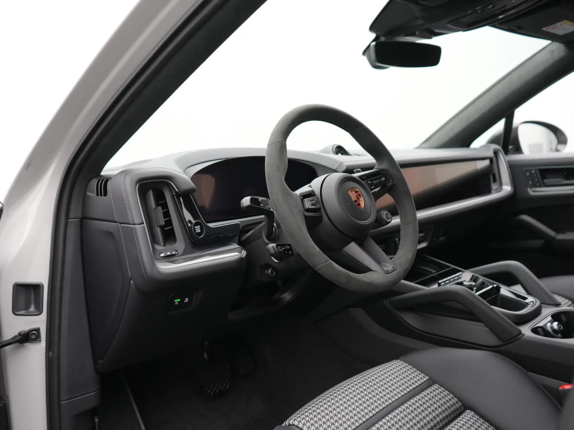 Cayenne E-Hybrid Black Edition Coupé