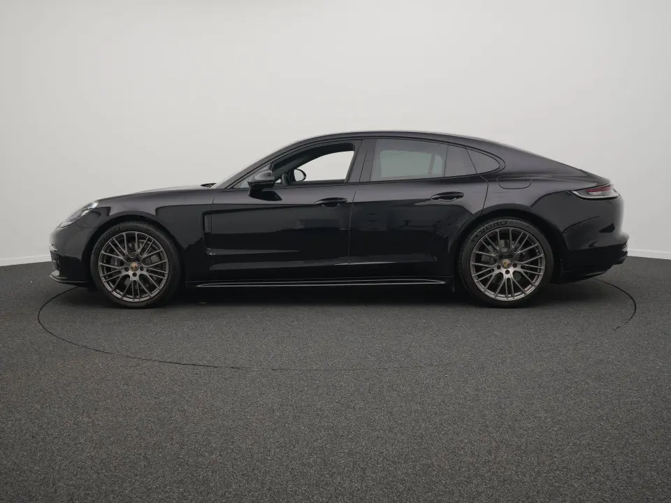 Porsche Panamera 4 E-Hybrid
