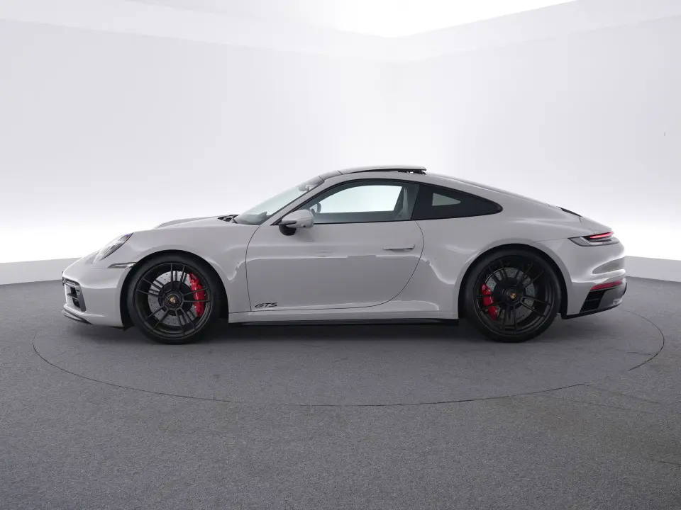 911 Carrera 4 GTS