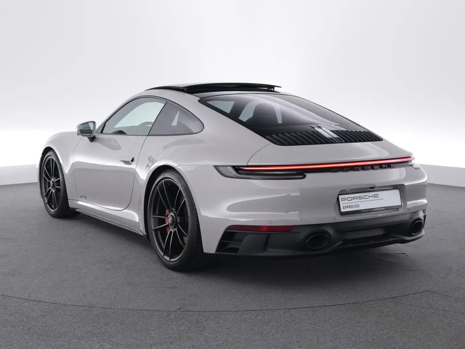 911 Carrera 4 GTS
