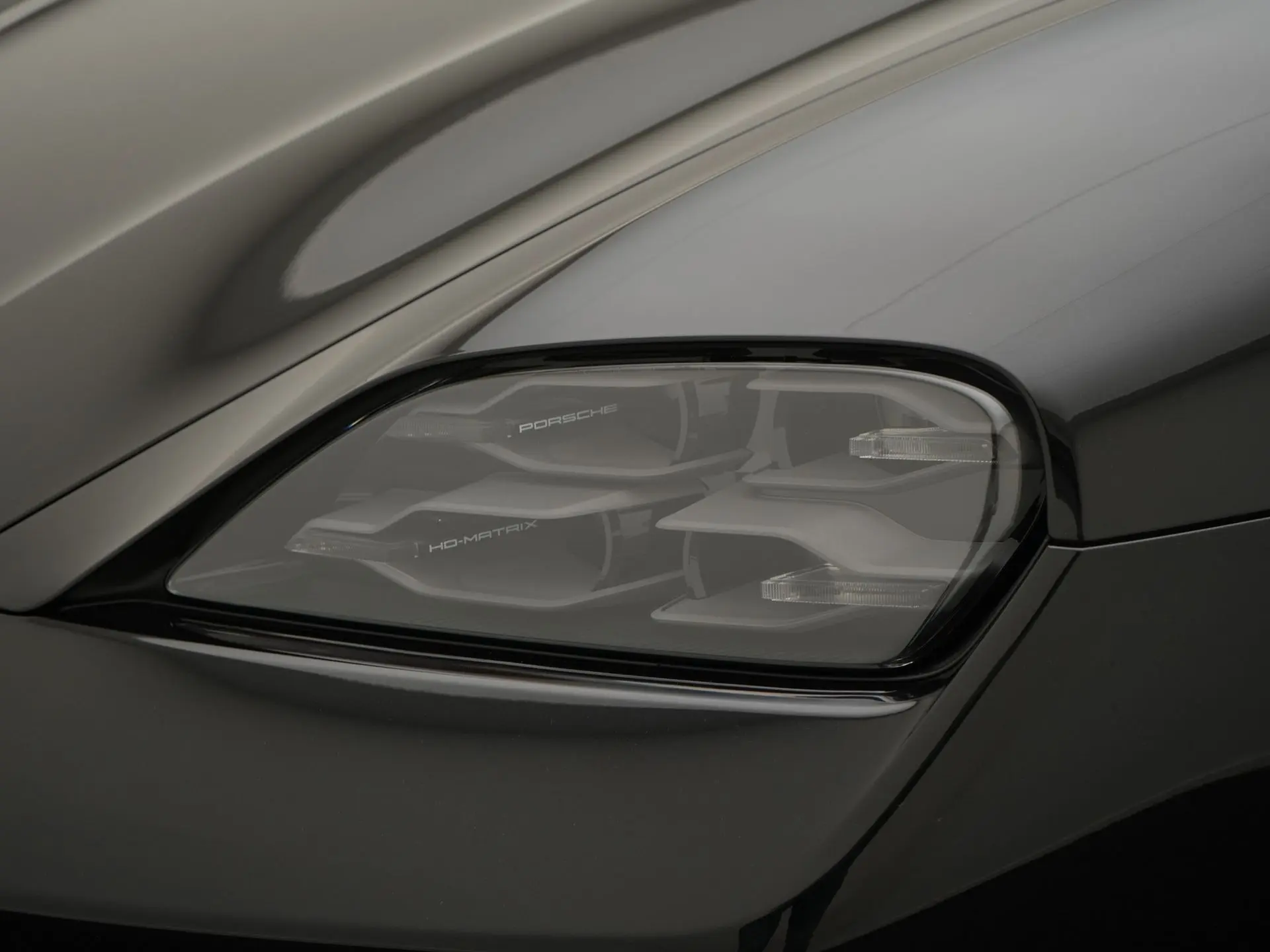 Taycan 4 Black Edition