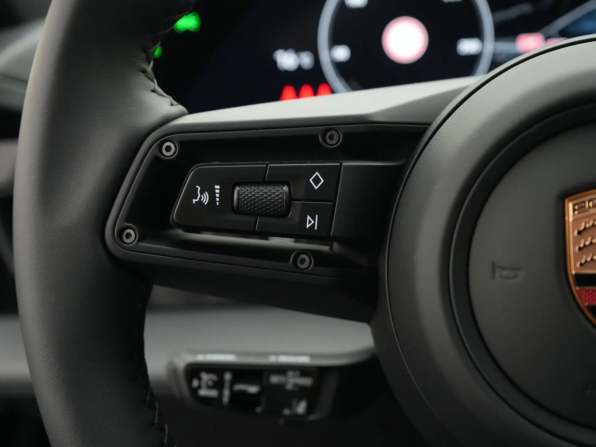 Taycan 4 Black Edition