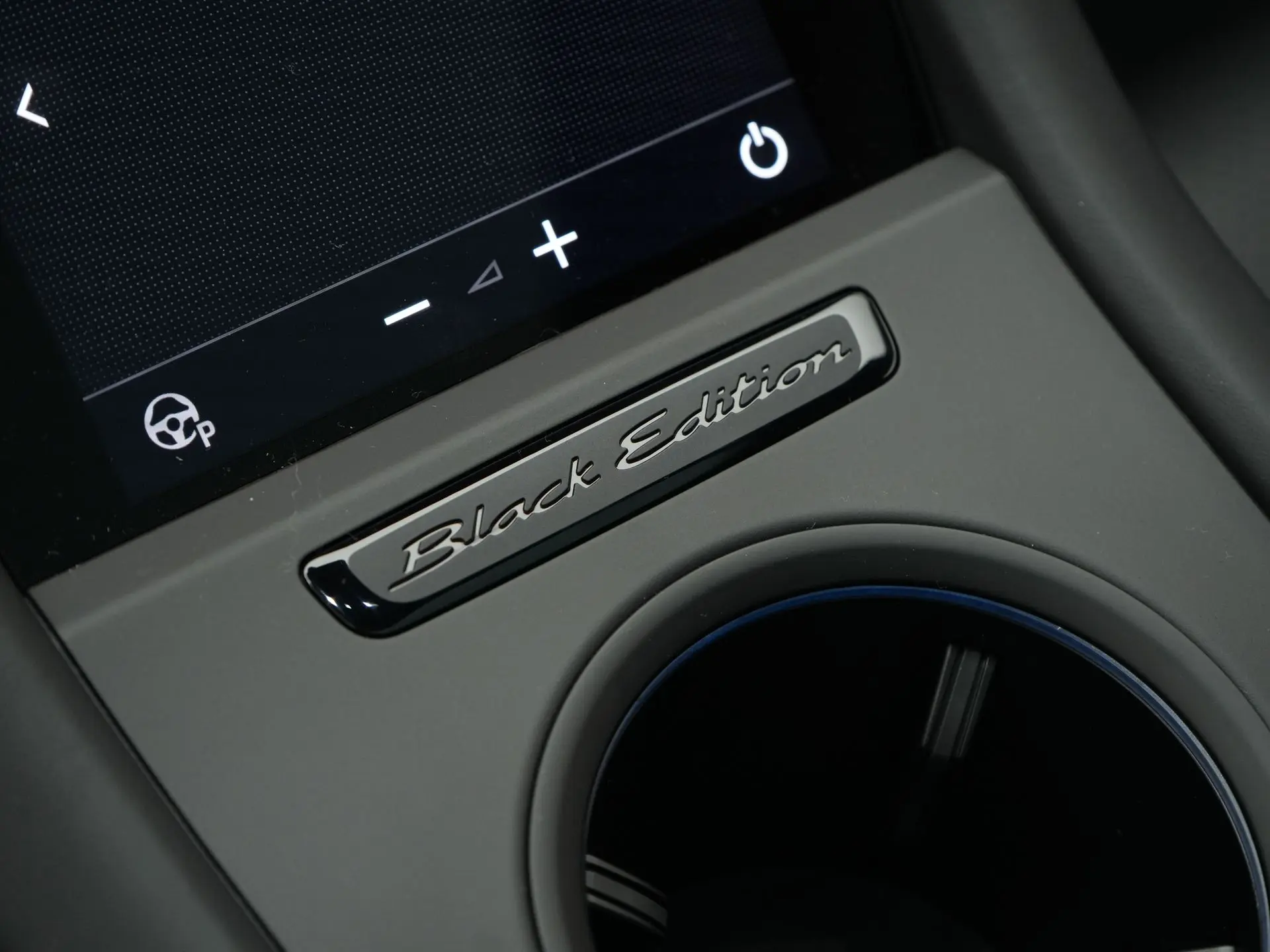 Taycan 4 Black Edition