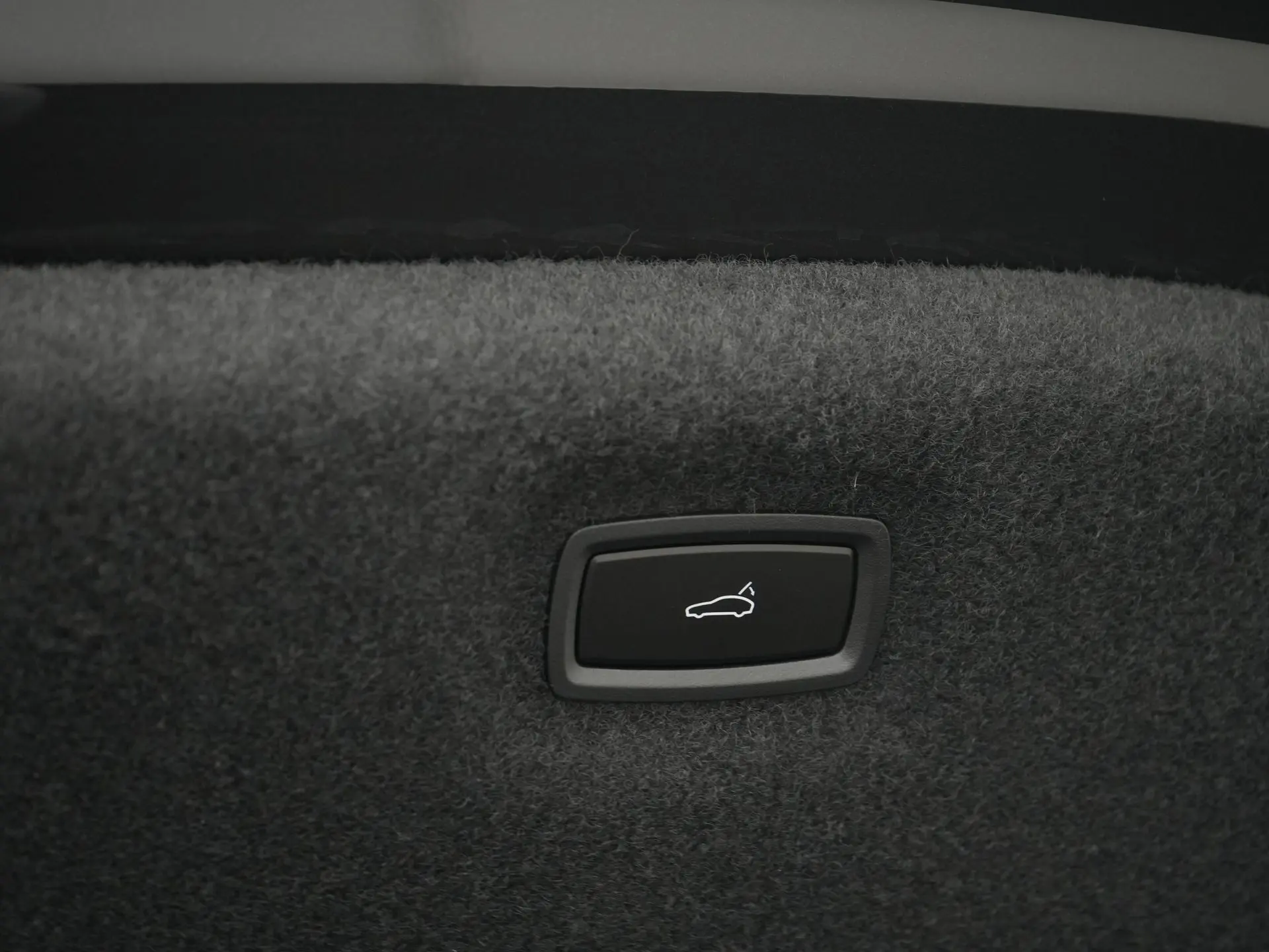 Taycan 4 Black Edition