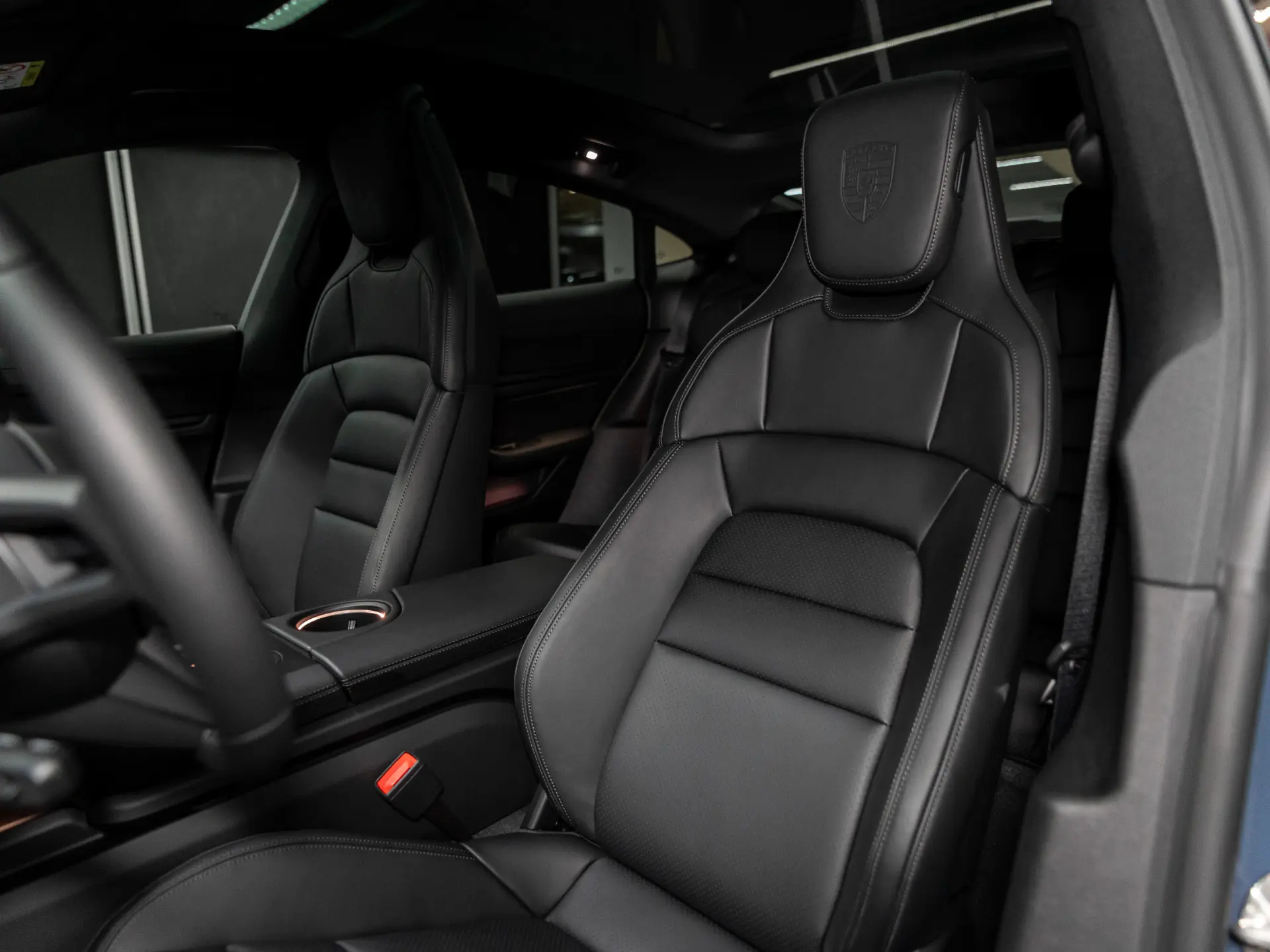 Taycan Black Edition