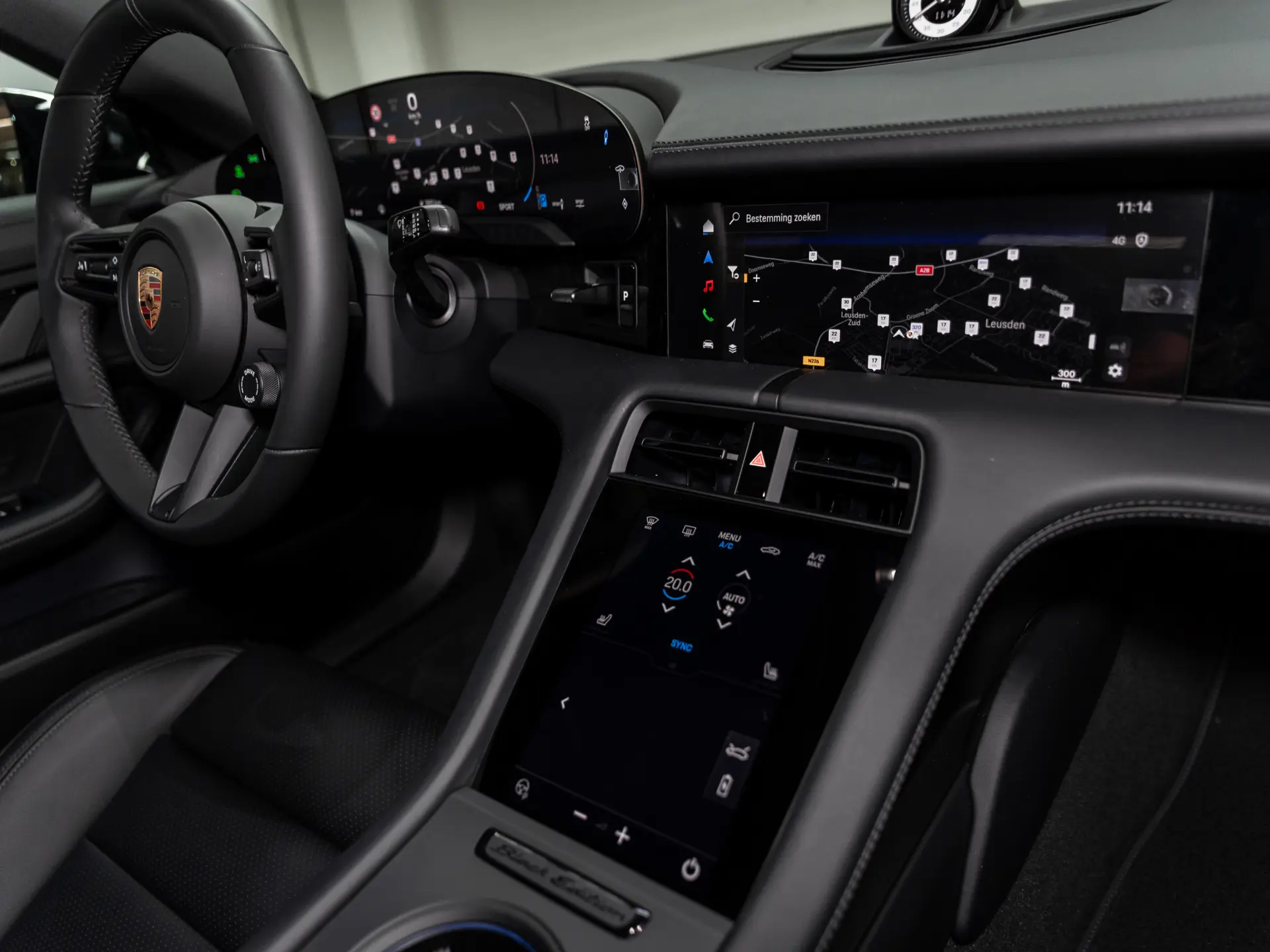 Taycan Black Edition