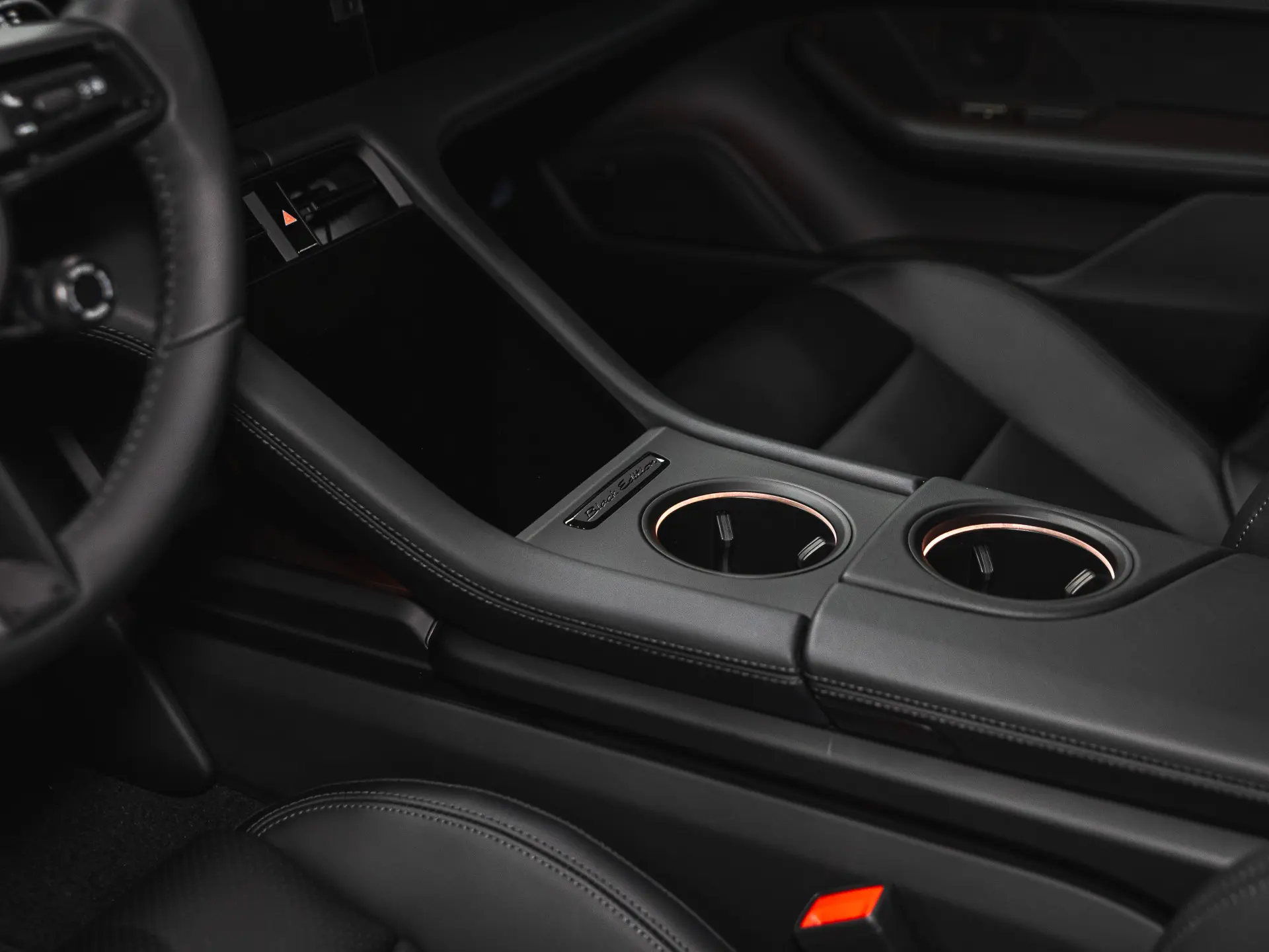 Taycan Black Edition