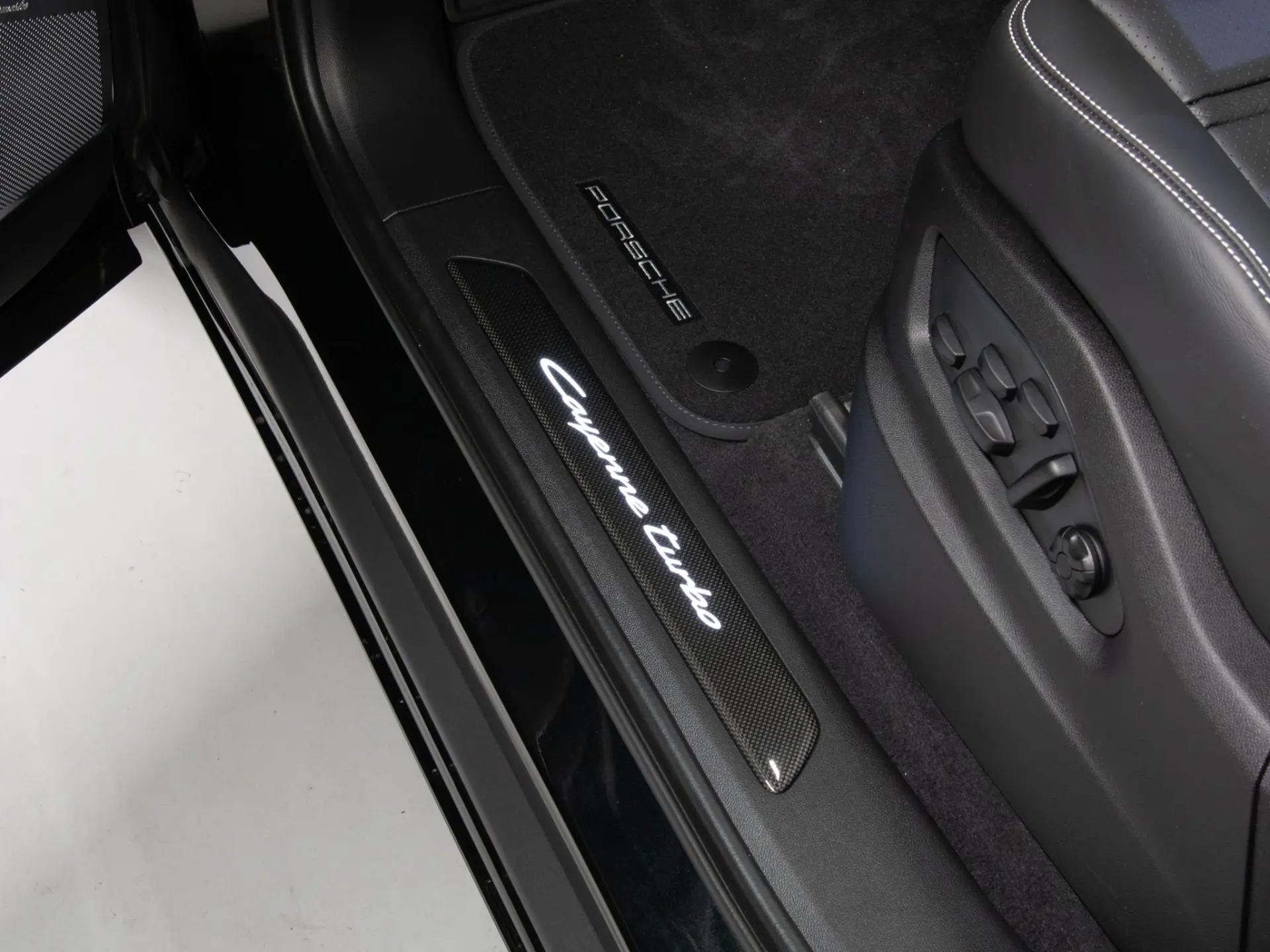 Cayenne Turbo E-Hybrid