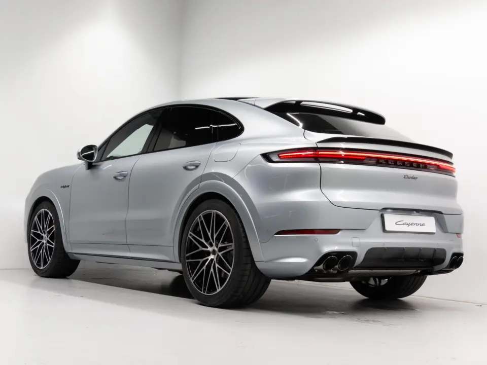 Porsche Cayenne Turbo E-Hybrid Coupé