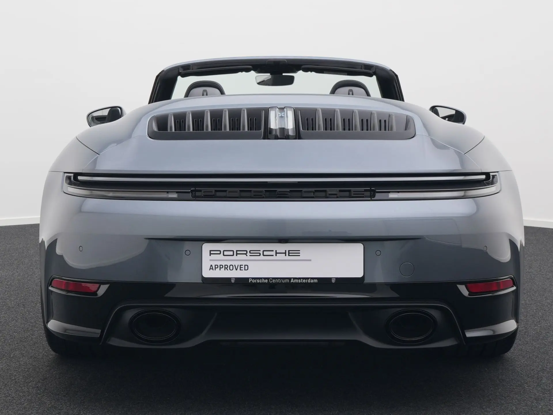 911 Carrera Cabriolet MJ2025