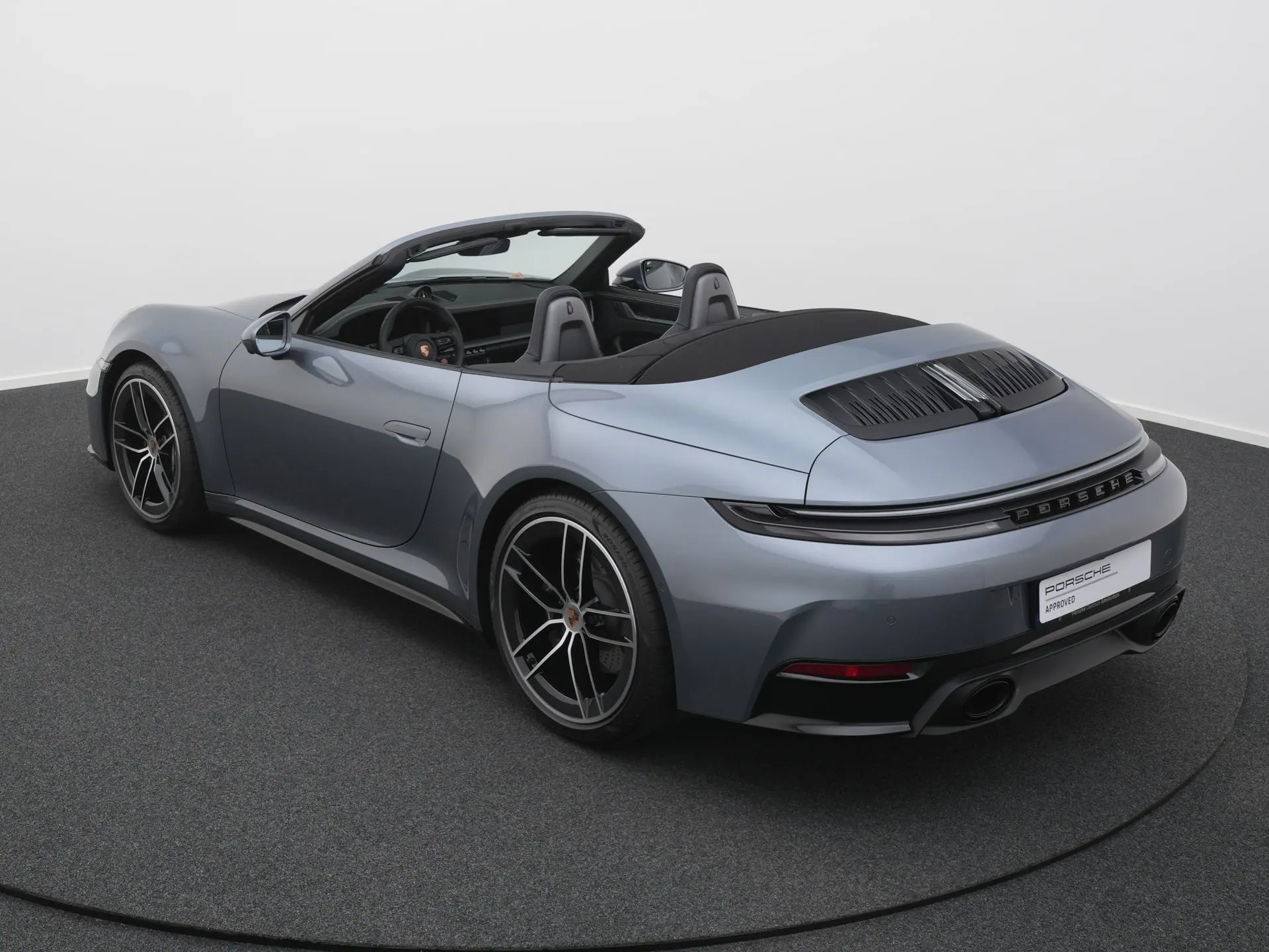 911 Carrera Cabriolet MJ2025