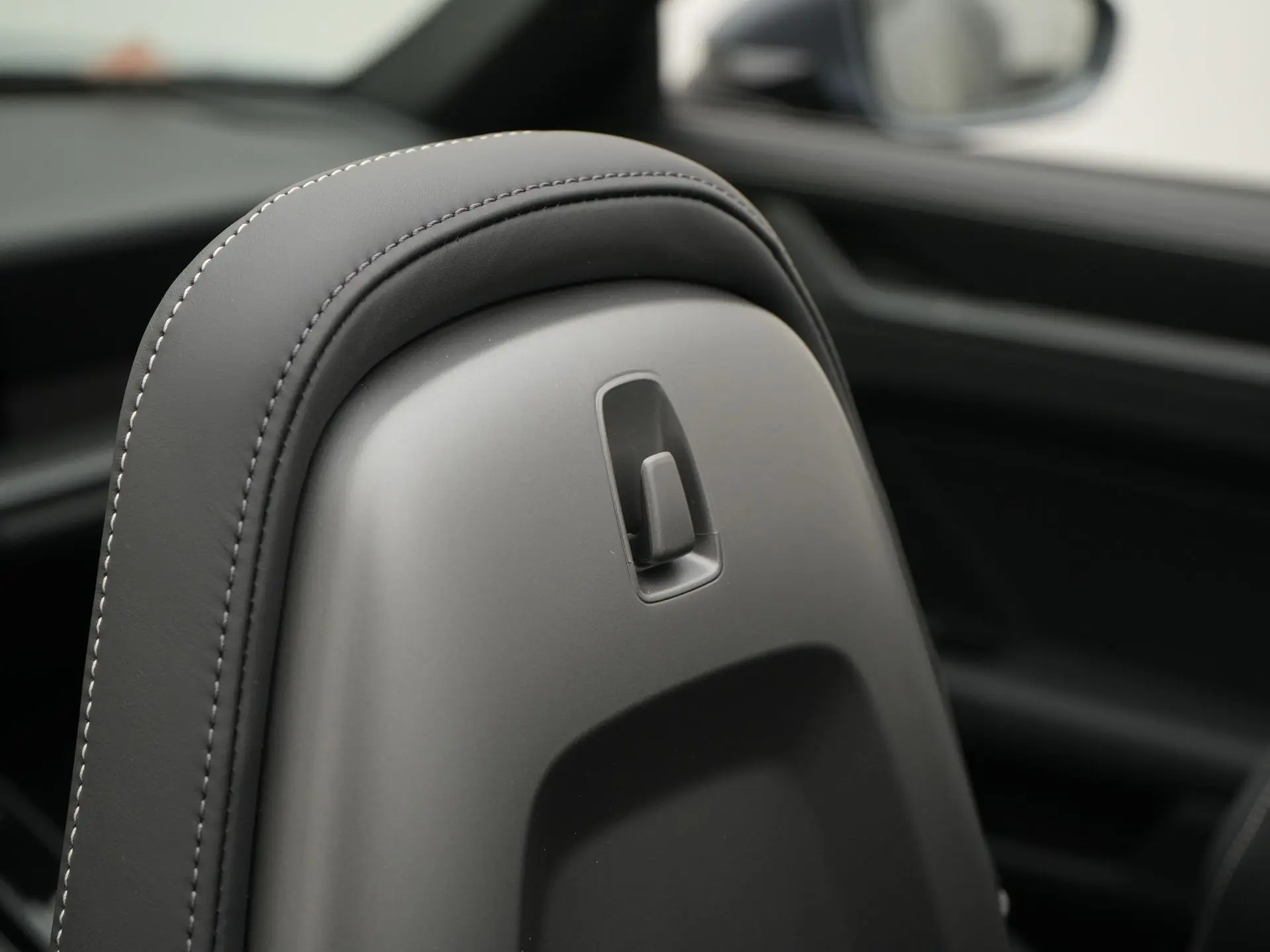 911 Carrera Cabriolet MJ2025