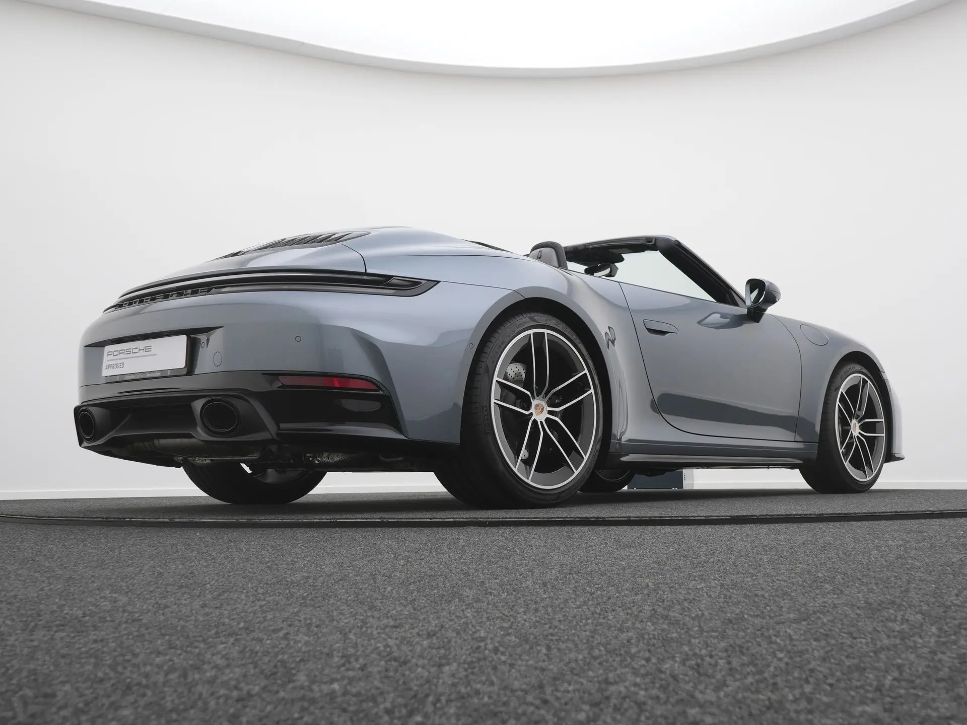 911 Carrera Cabriolet MJ2025