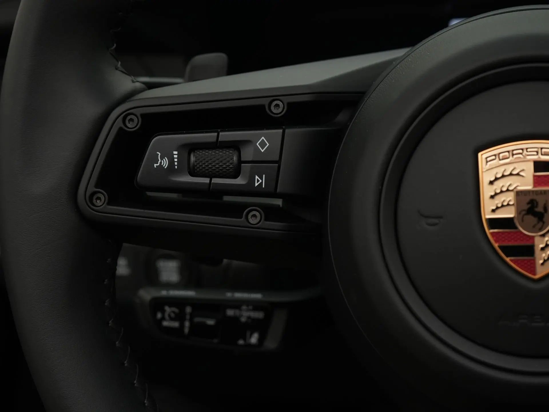 911 Carrera Cabriolet MJ2025