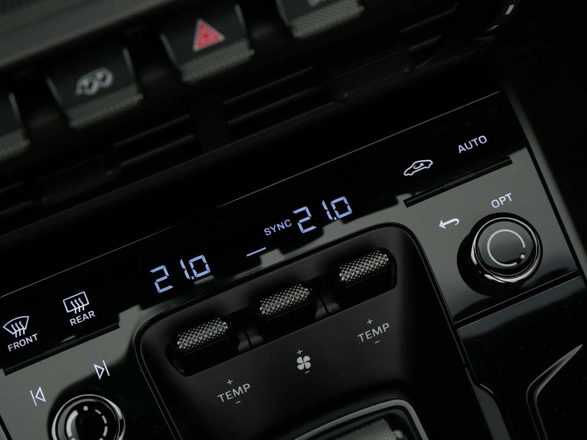 911 Carrera Cabriolet MJ2025