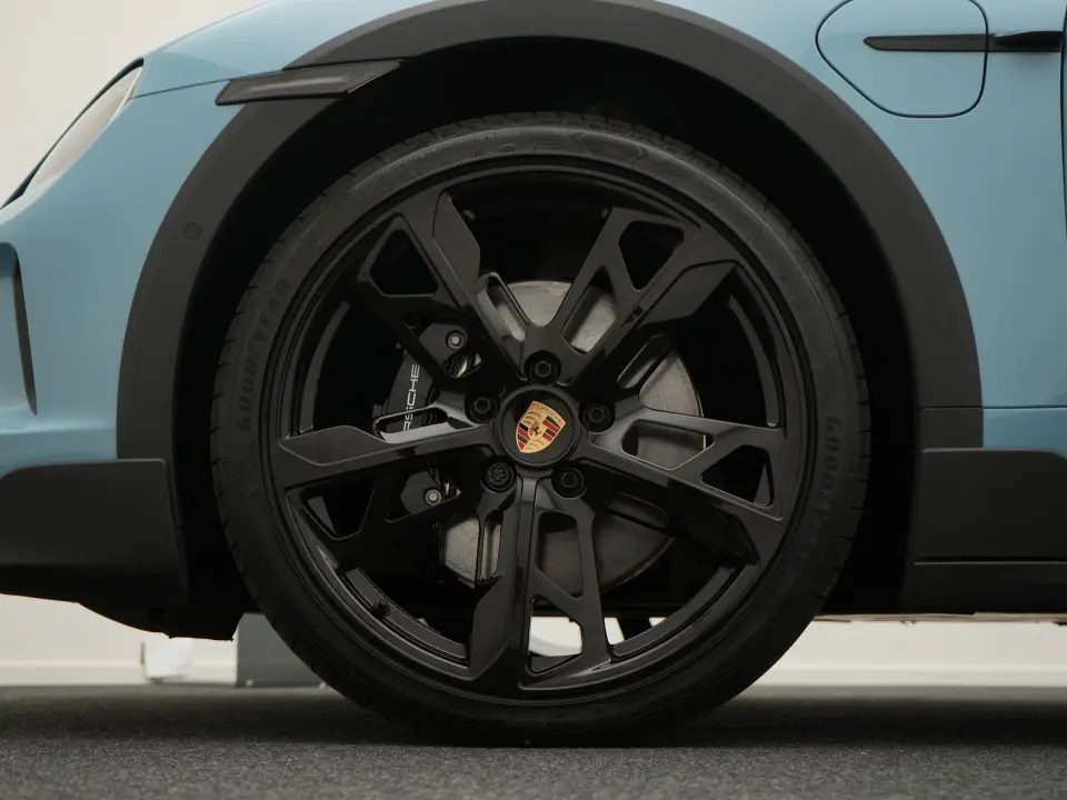 Taycan 4 Cross Turismo