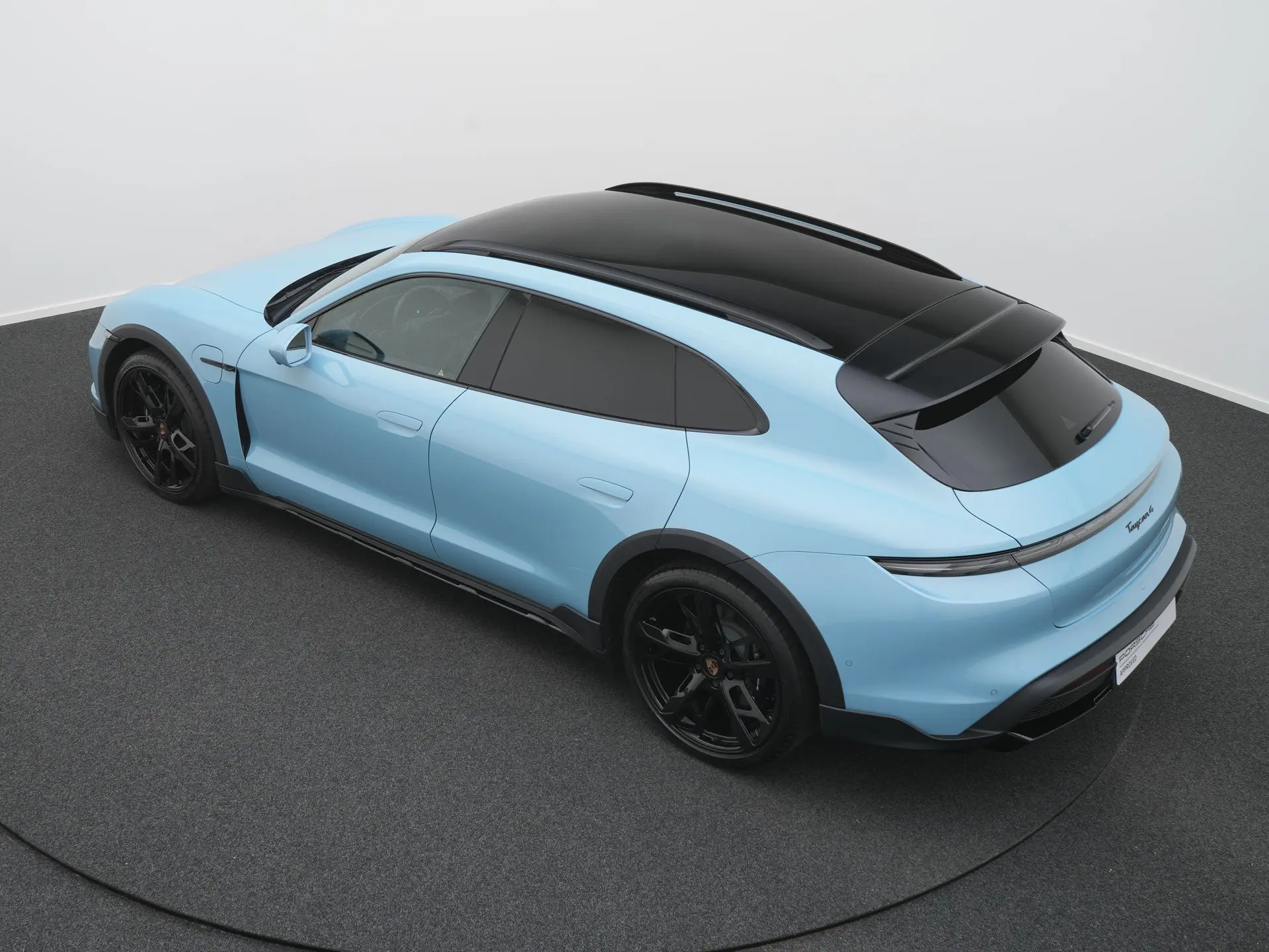 Taycan 4 Cross Turismo