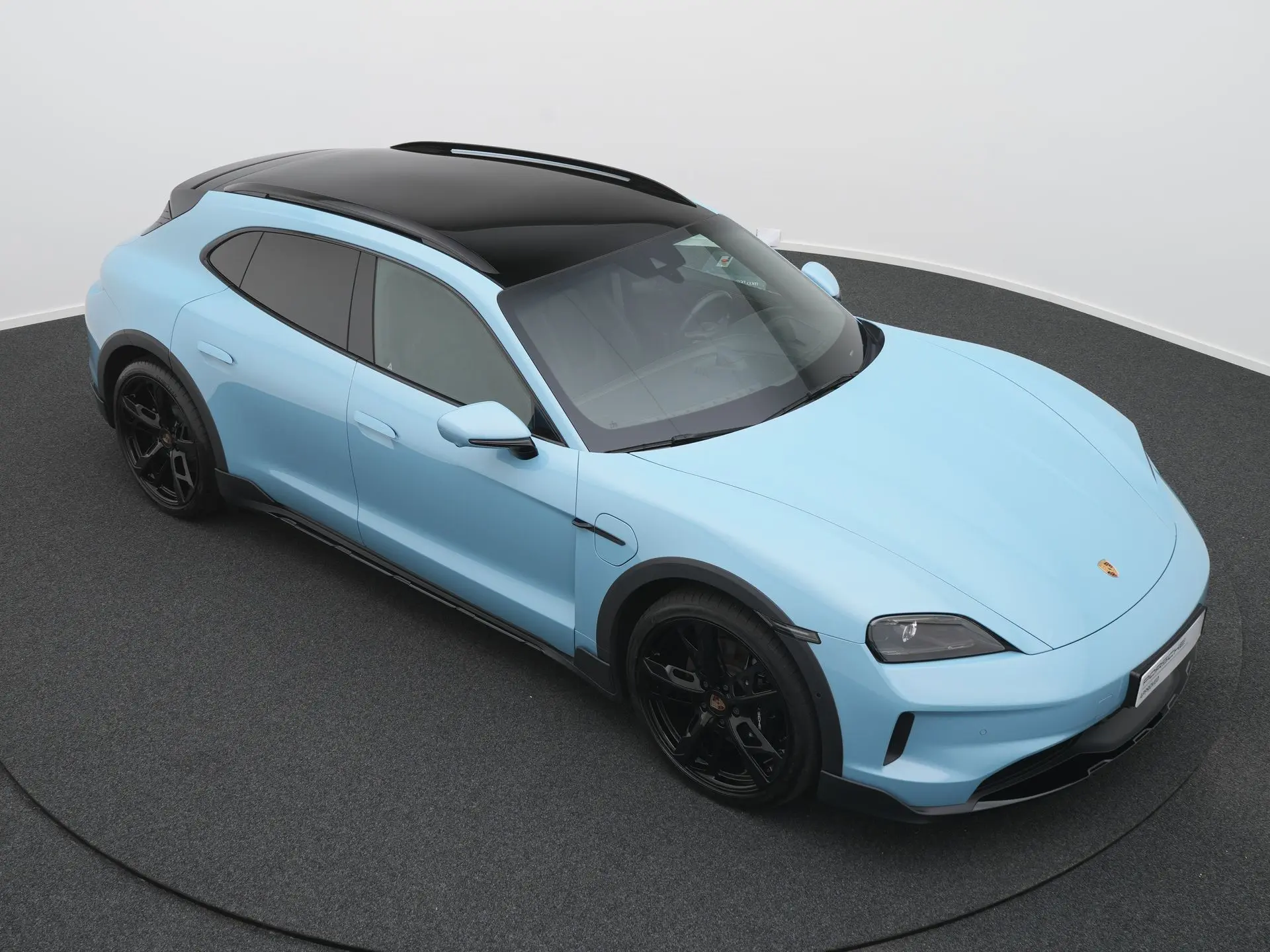 Taycan 4 Cross Turismo