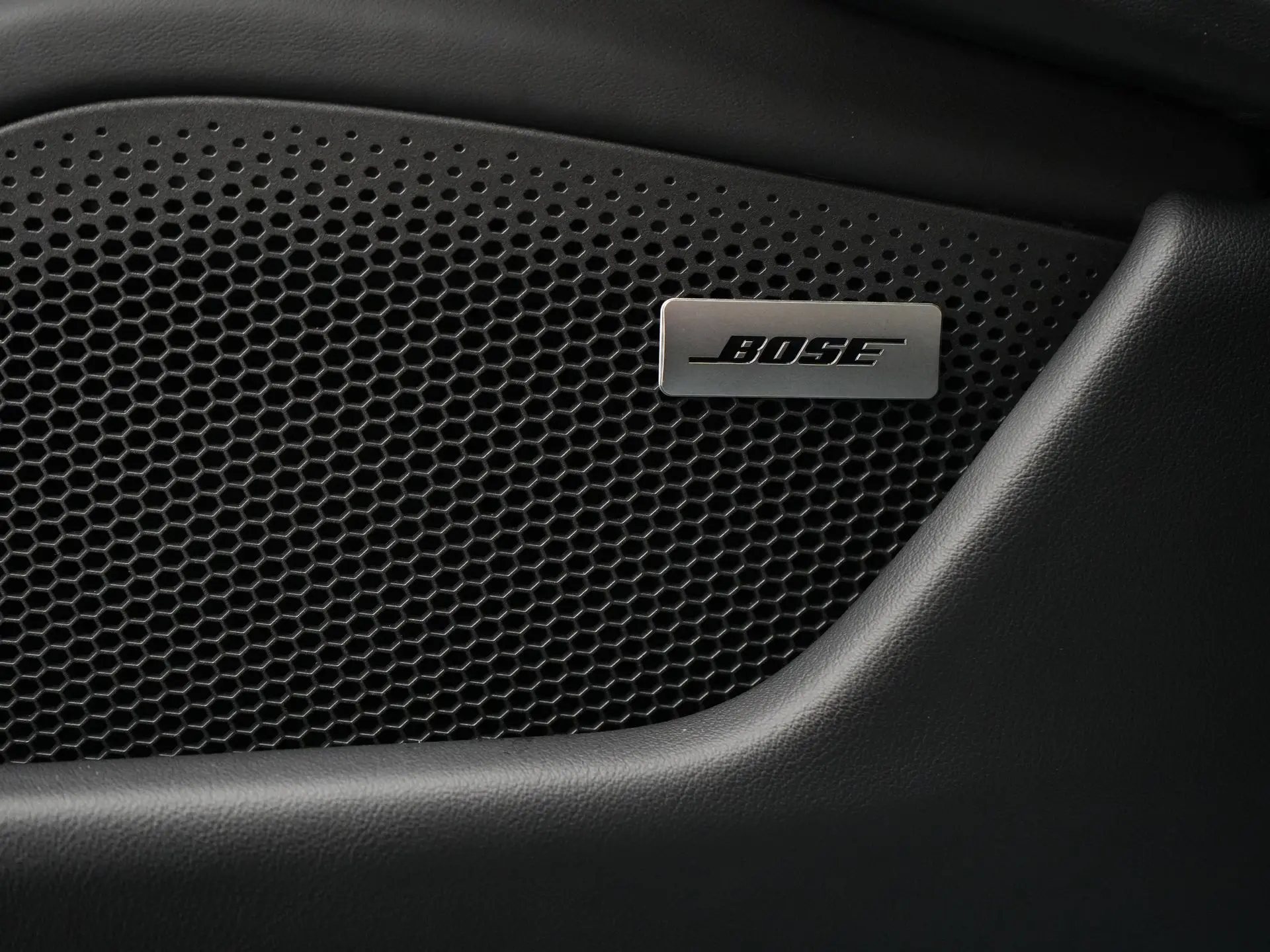 Taycan 4 Cross Turismo