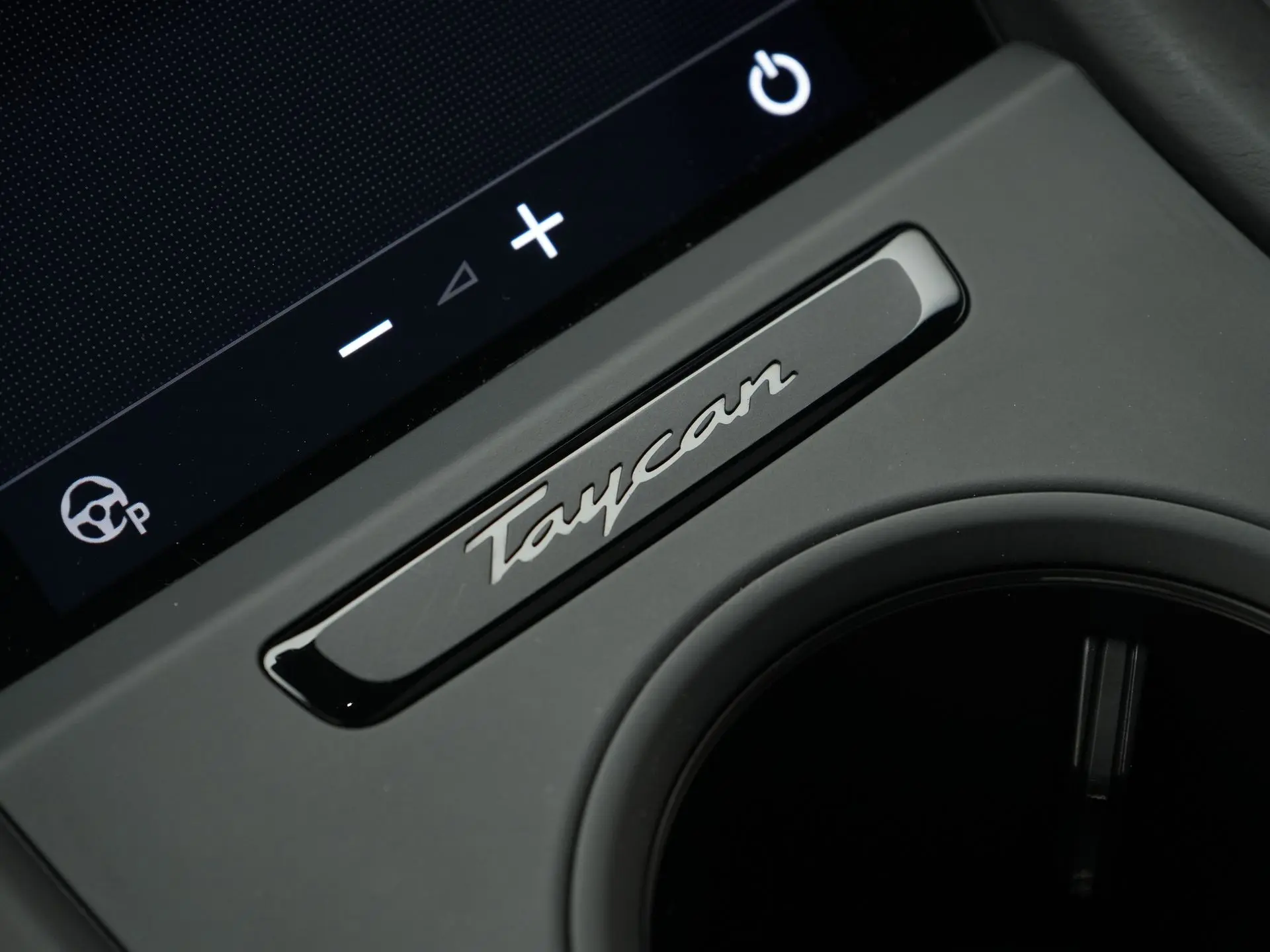 Taycan 4 Cross Turismo