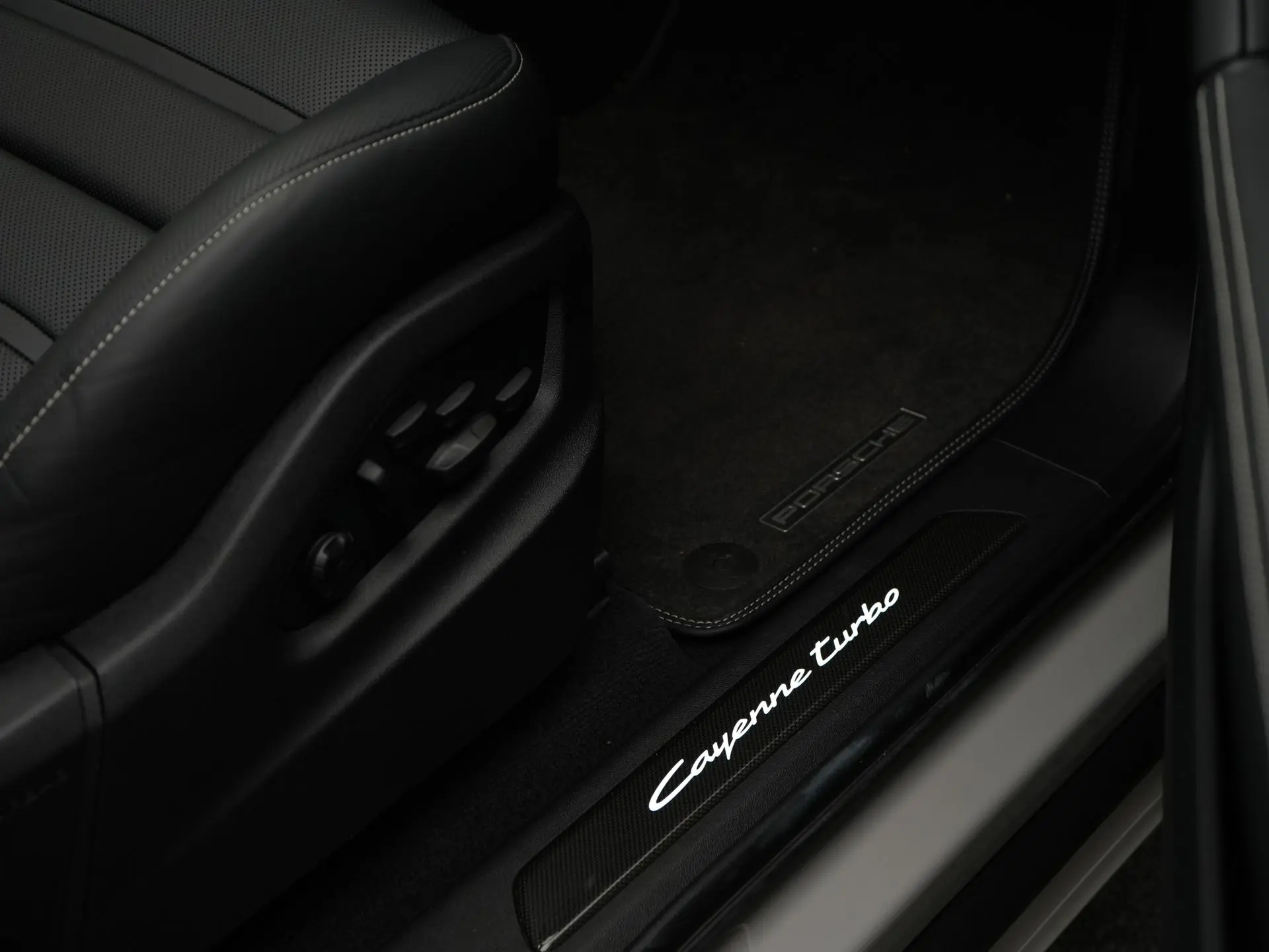 Cayenne Cayenne Turbo E-Hybrid