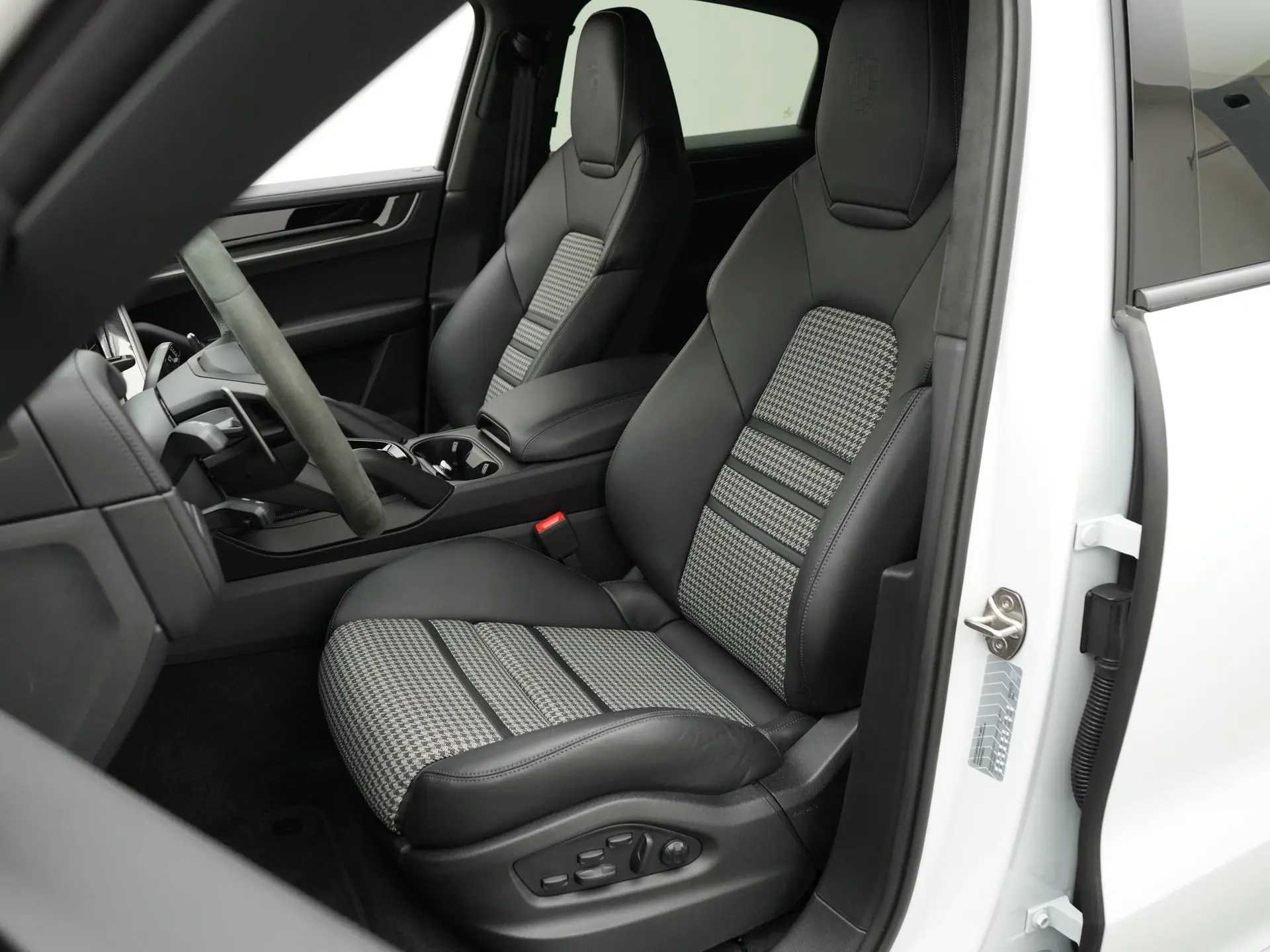 Cayenne E-Hybrid Coupé