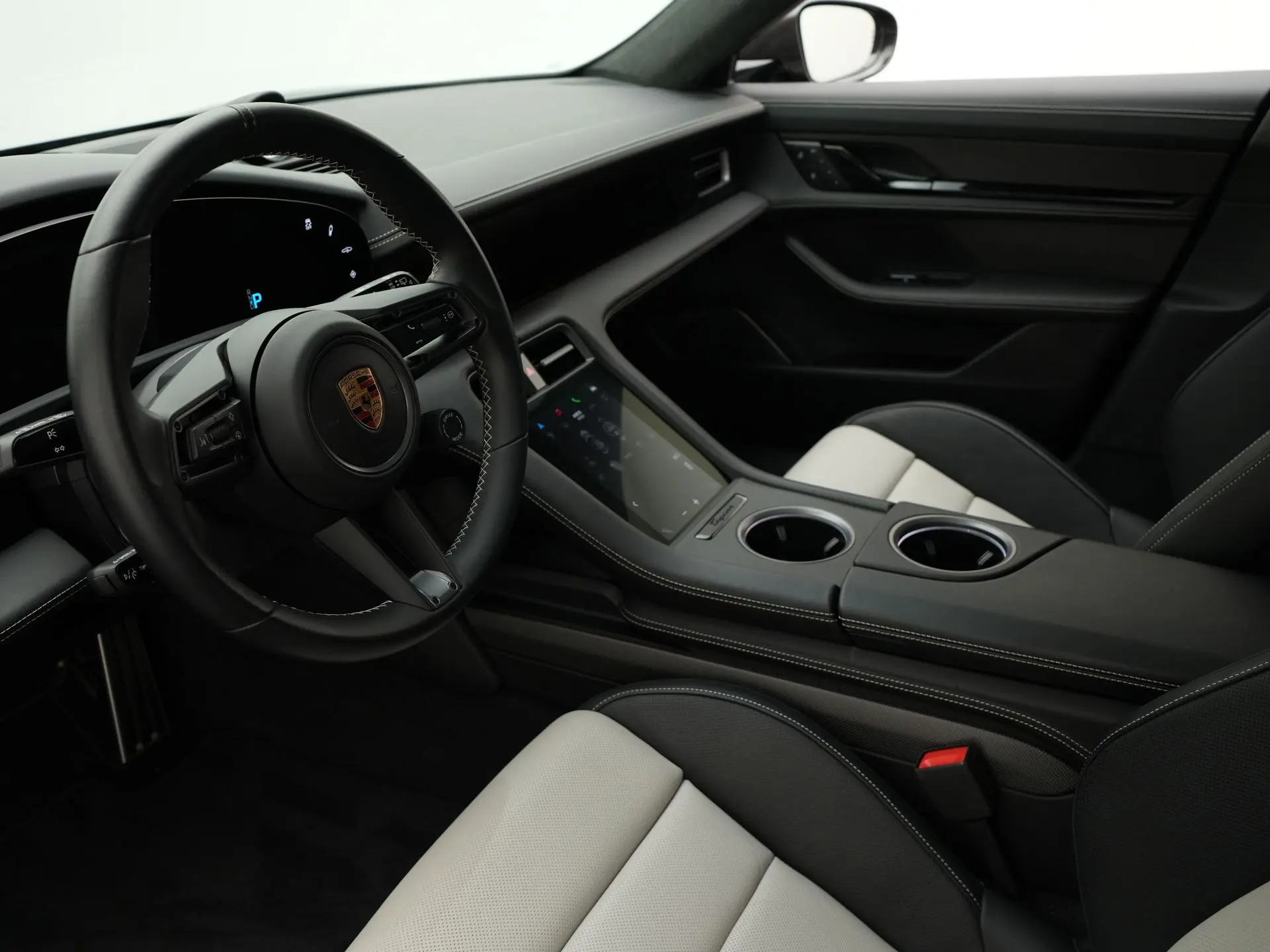 Taycan Turbo S Sport Turismo MJ2023