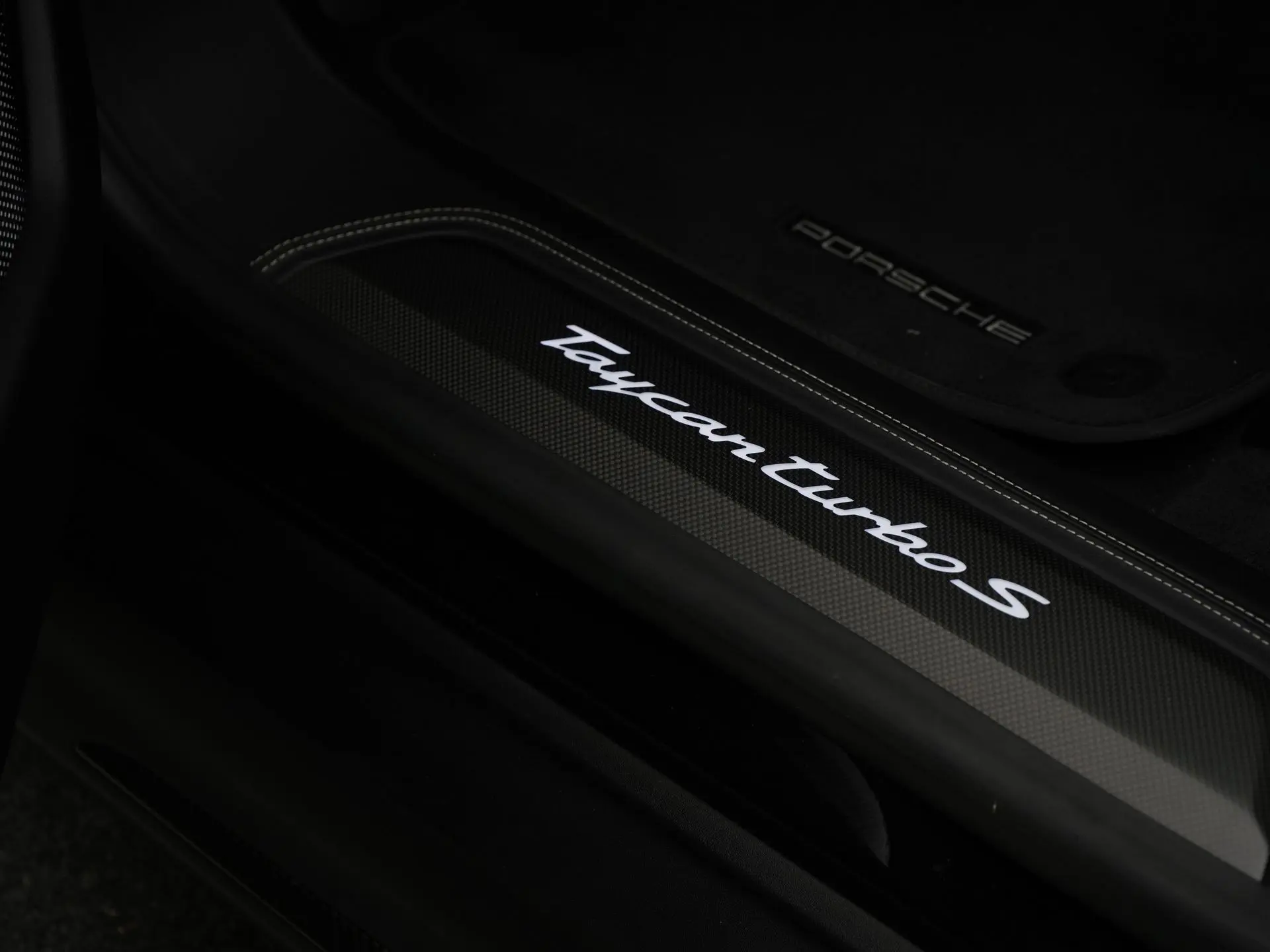 Taycan Turbo S Sport Turismo MJ2023