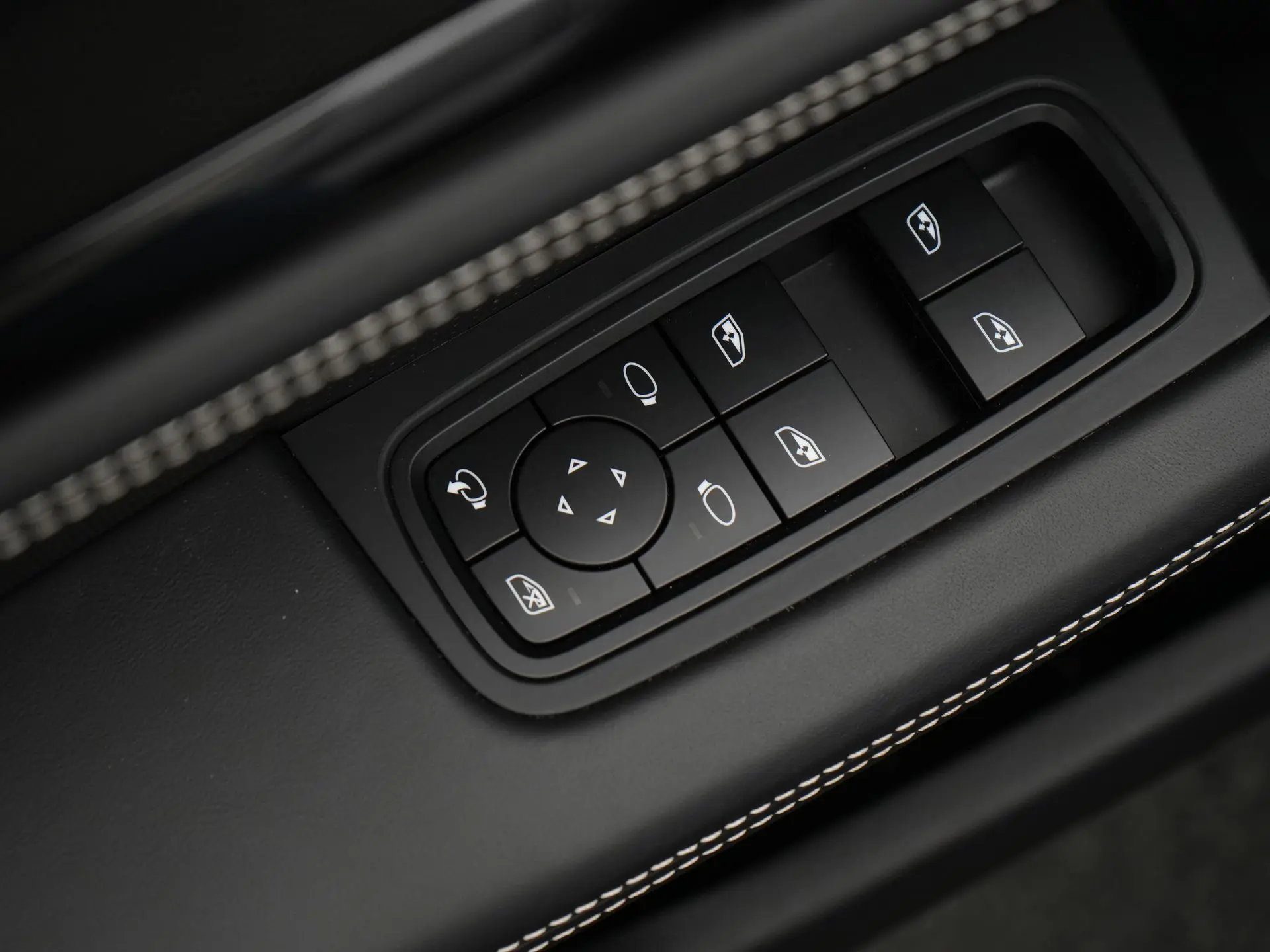 Taycan Turbo S Sport Turismo MJ2023