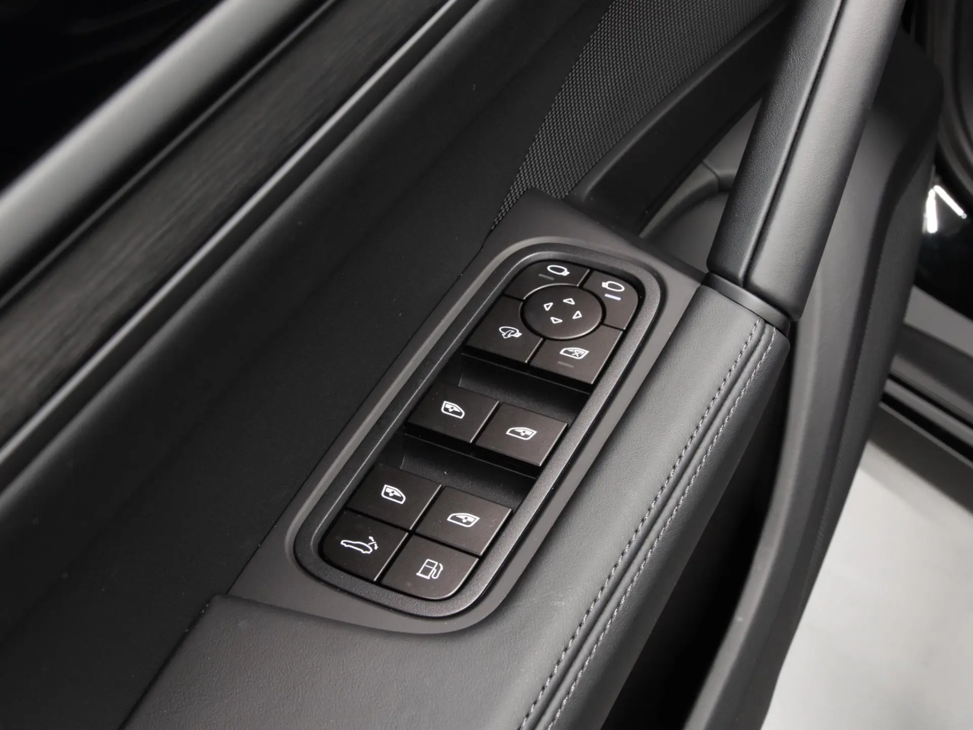 Cayenne S E-Hybrid Coupé Black Edition