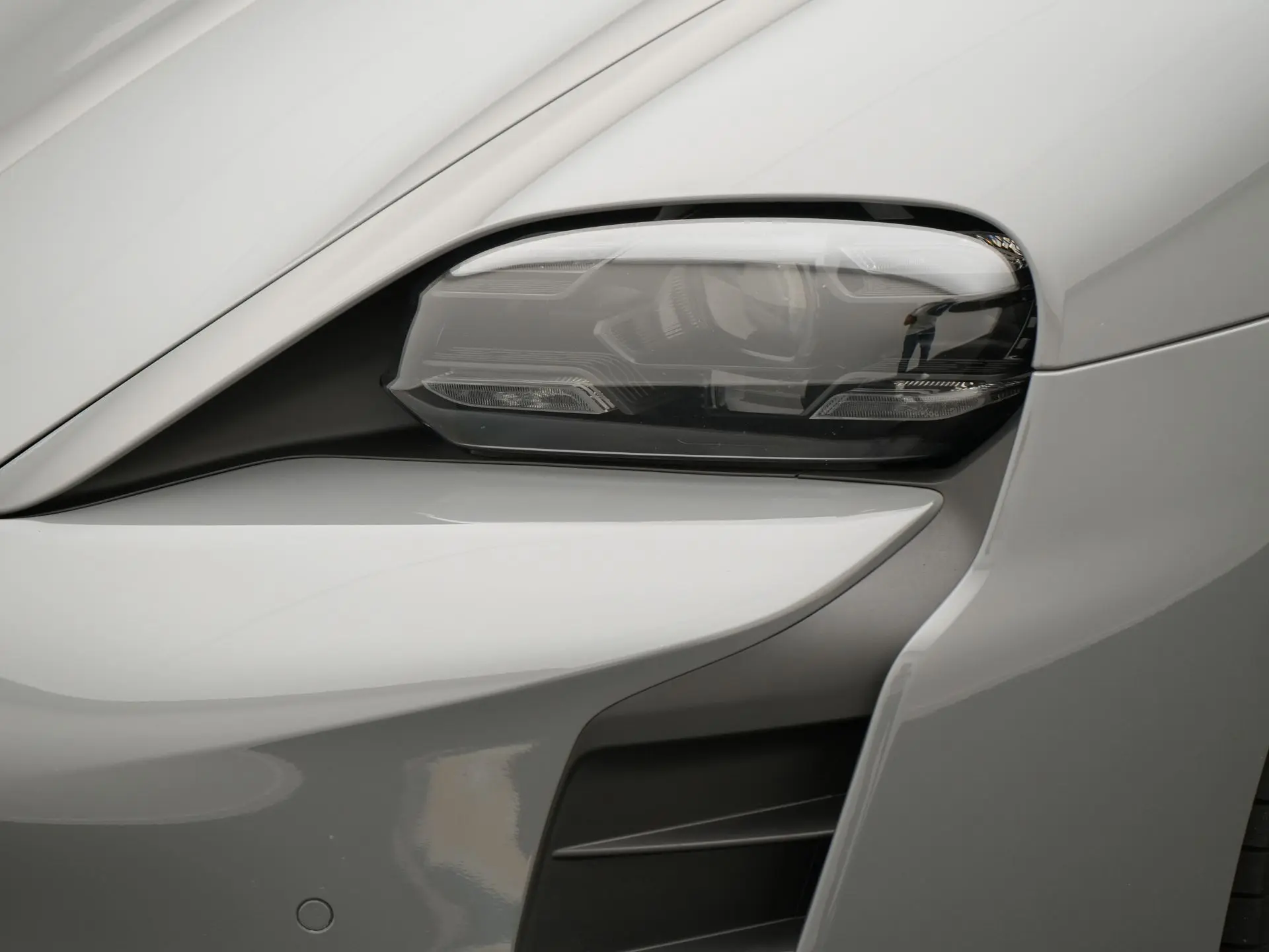 Taycan Turbo S Sport Turismo